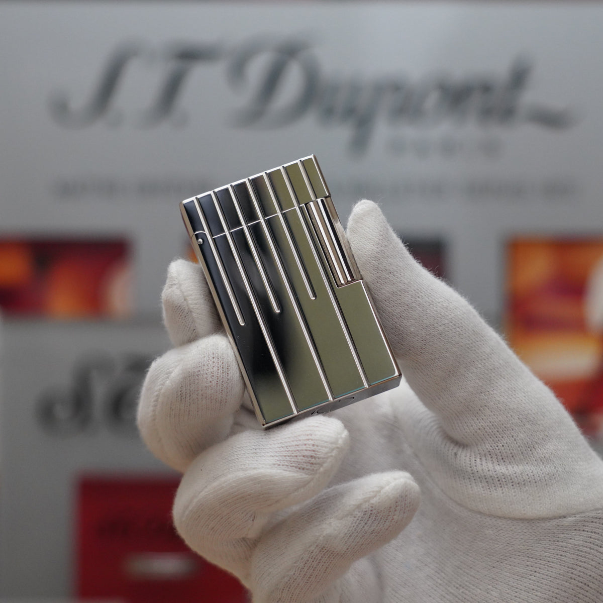 Vintage S.T. Dupont Limited Grand Master Perspective 2000 Palladium Plated Lighter