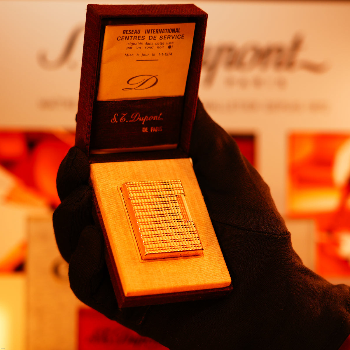 Vintage 1978 S.T. Dupont Ligne 1 Short “Windows Pattern” Lighter – 20‑Micron Gold‑Plated Finish in Near‑Mint Condition, Full Set with Box & Papers