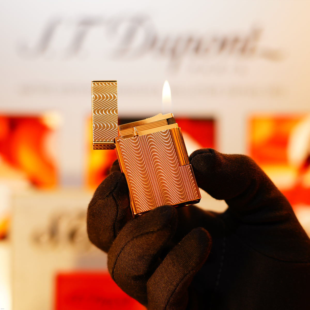 Vintage 1993 S.T. Dupont Ligne 2 Medium “Guilloché” Lighter – Iconic Pattern with Original 1993 Purchase Invoice & Signed Documents, Full Set