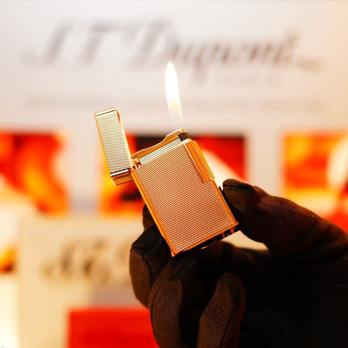 Vintage 1996 S.T. Dupont Ligne 1 Large “Barley Pattern” Lighter – 20‑Micron Gold‑Plated Finish,New Excellent Condition, Full Presentation Set