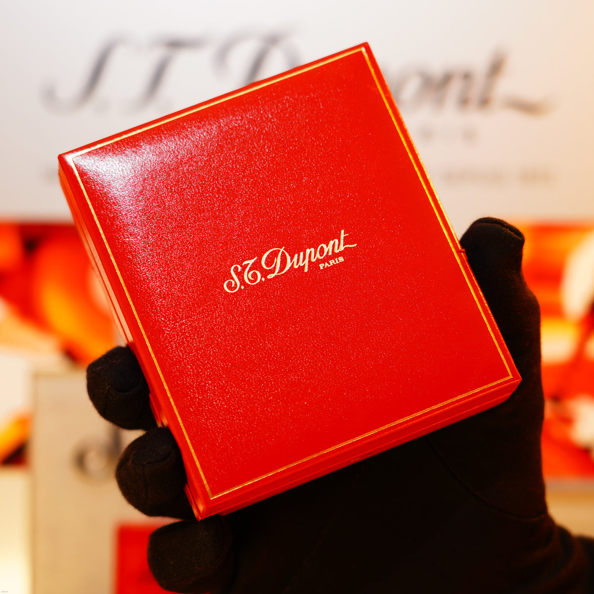 Vintage 1978 S.T. Dupont Ligne 1 Short “Vertical Line” Lighter – 20‑Micron Gold‑Plated Finish, Honest Used Condition, Full Set with Box & Docs