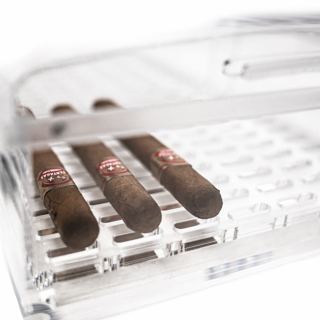 humidor tobacco The First Pipe a analog hygrometer Original Acrylic Humidor (70 Cigars)