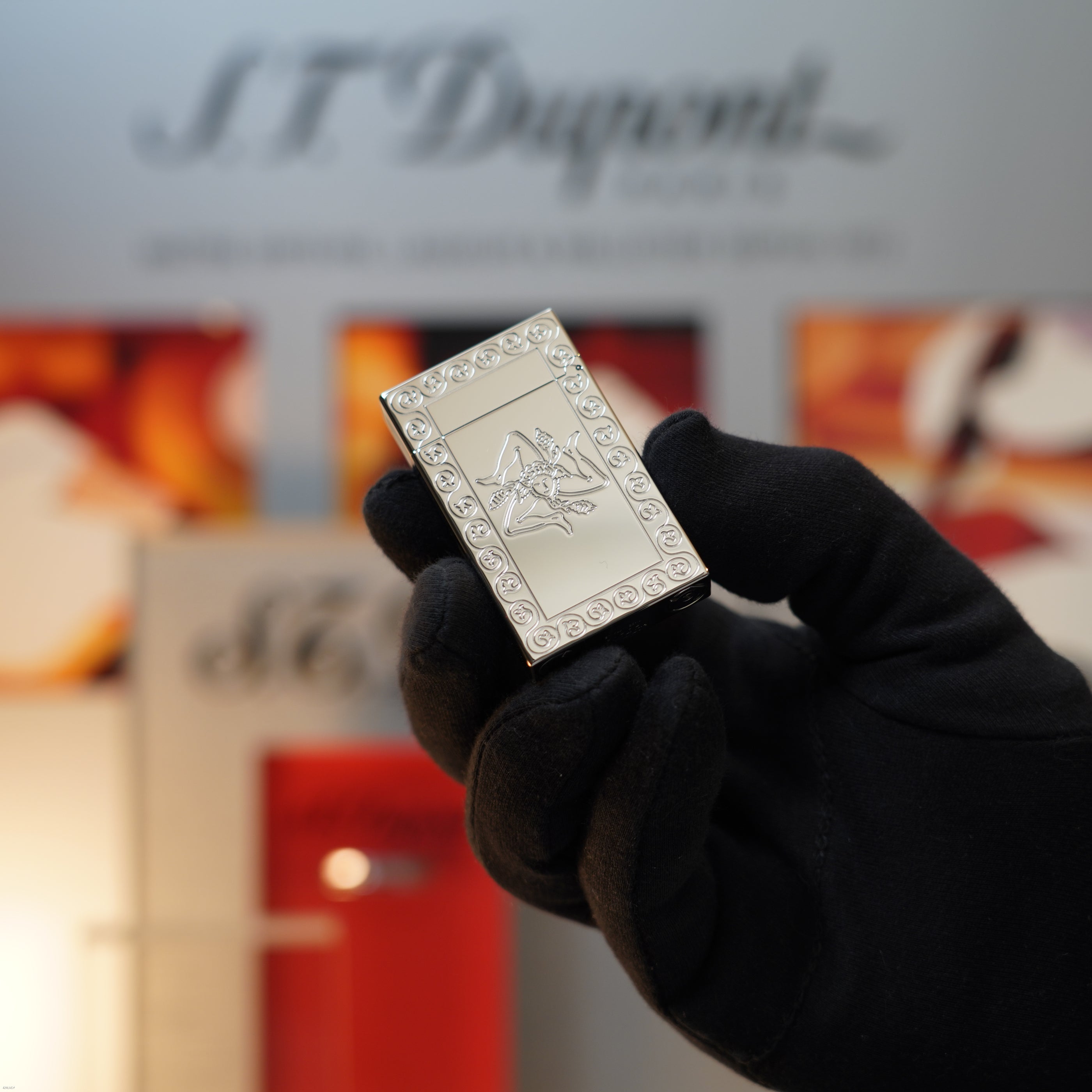 Vintage 2005 S.T. Dupont Trinacria Sicilian Mosaic Ceramic Floral Arabeque Limited to 295 Palladium Large Ligne 2 Lighter No.221/295 Clink Sound