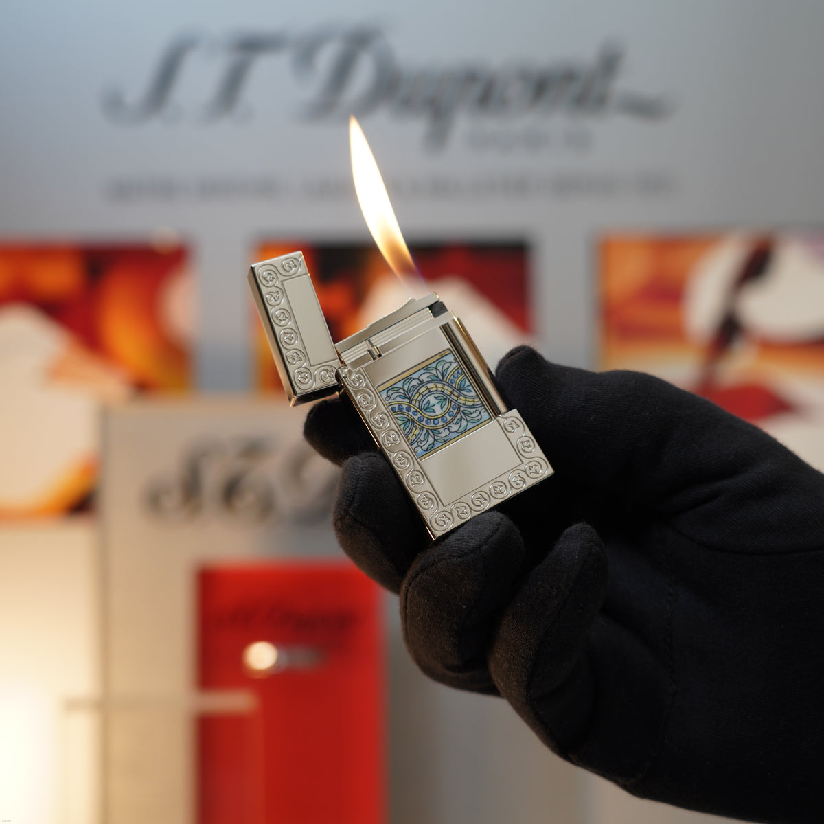 Vintage 2005 S.T. Dupont Trinacria Sicilian Mosaic Ceramic Floral Arabeque Limited to 295 Palladium Large Ligne 2 Lighter No.221/295 Clink Sound