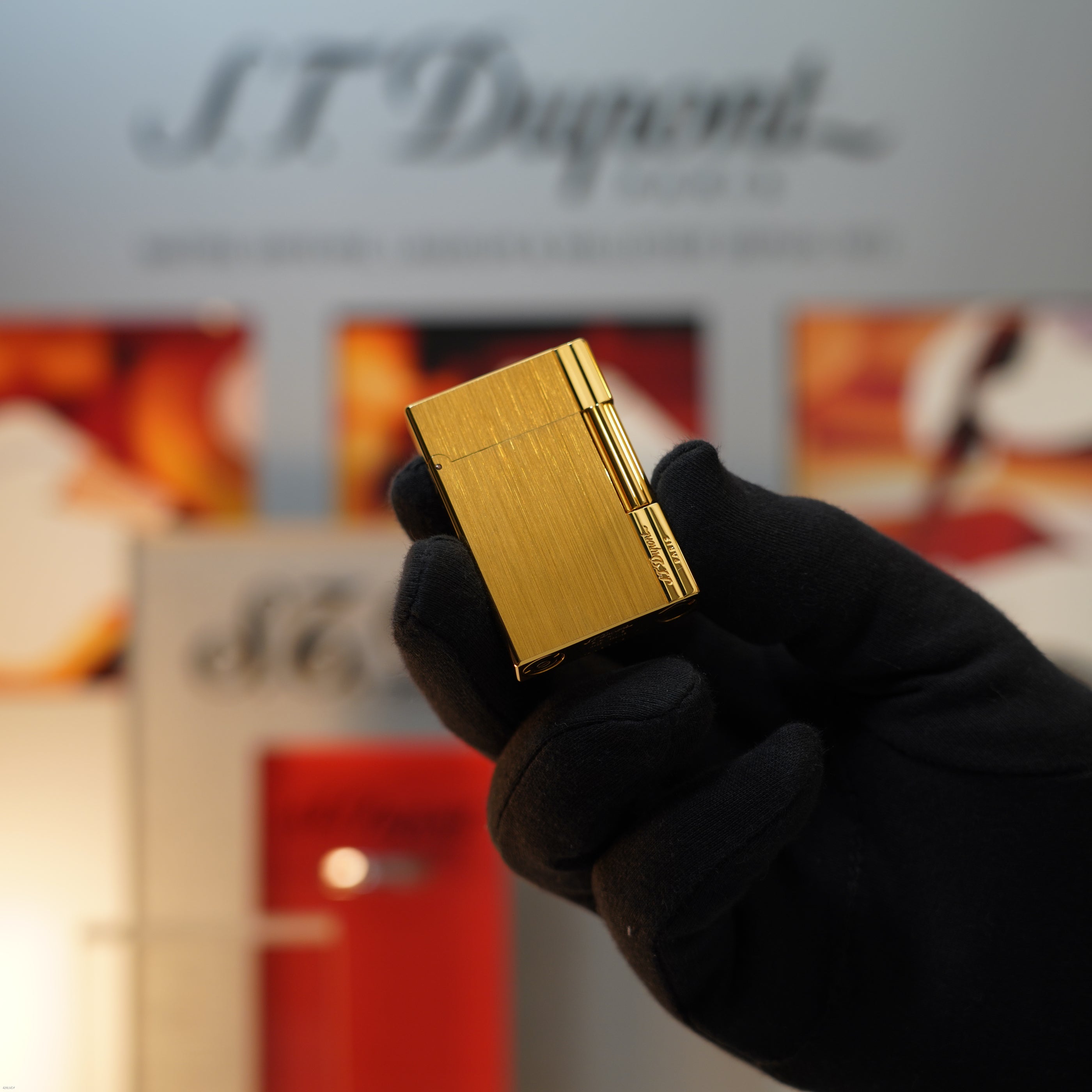 Vintage 1989 S.T. Dupont Gatsby Gold Brushed Heavy 24k Gold Finish Ligne 2 Lighter Clink Sound