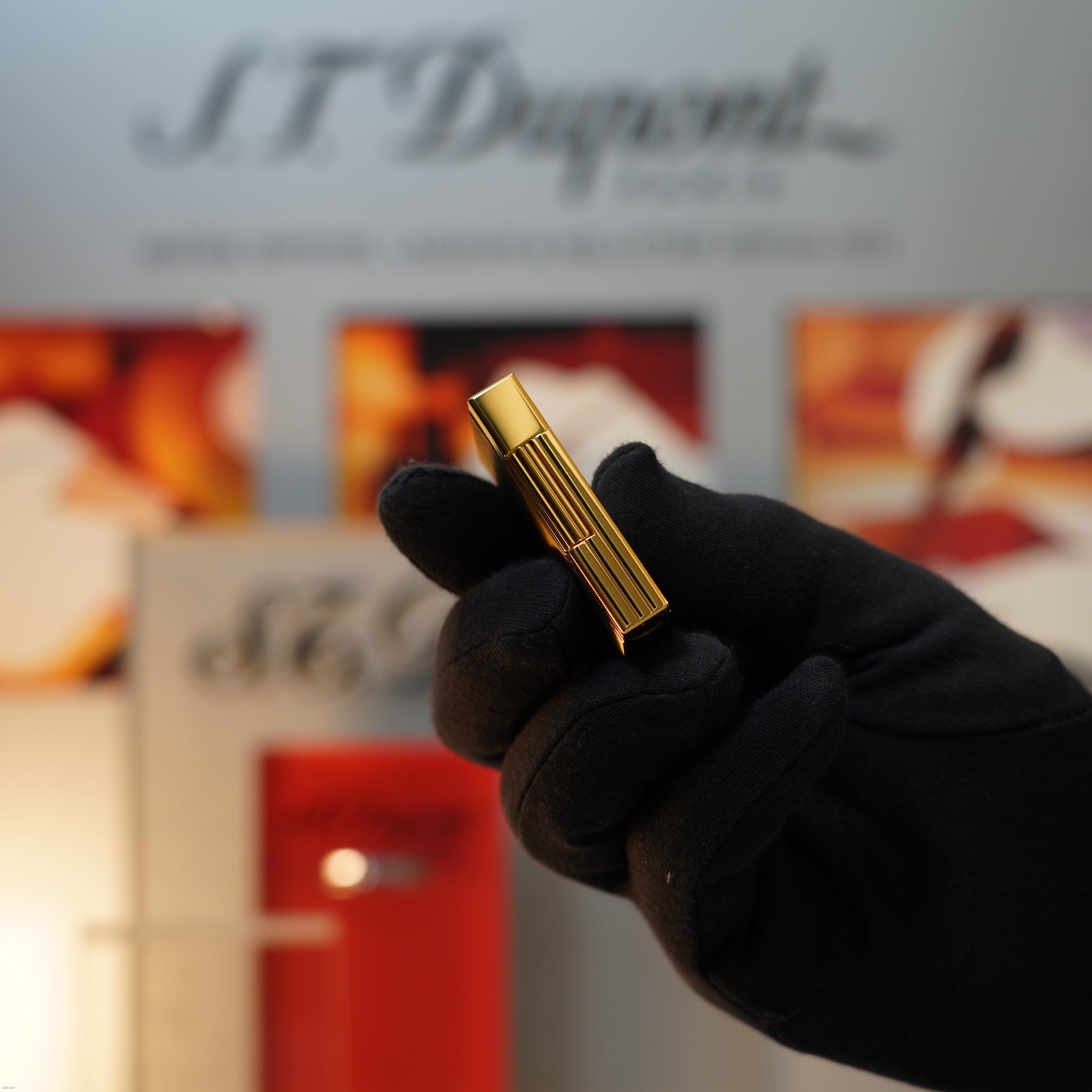 Vintage 1989 S.T. Dupont Gatsby Gold Brushed Heavy 24k Gold Finish Ligne 2 Lighter Clink Sound