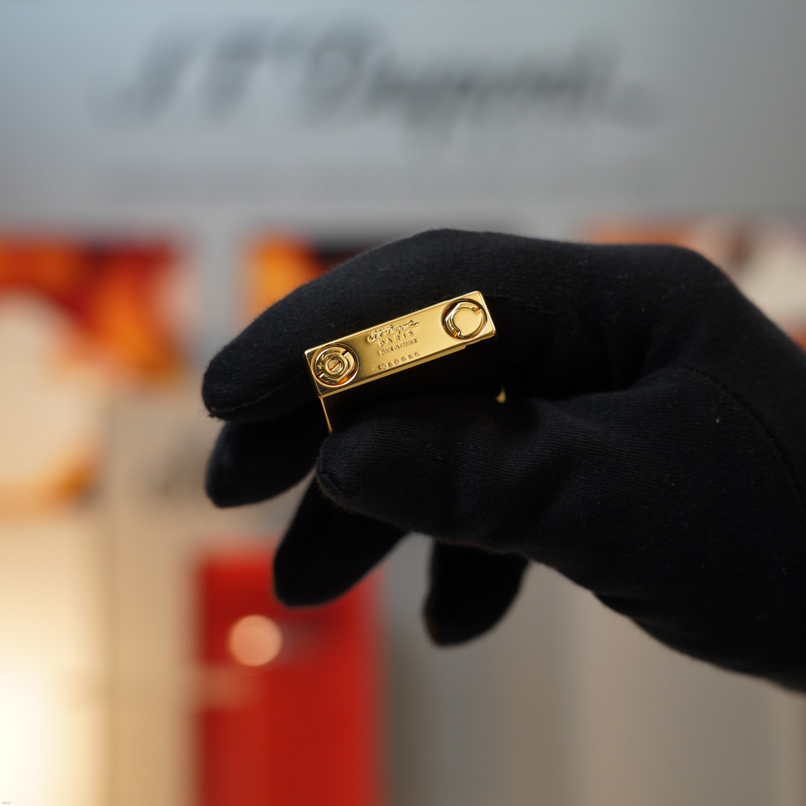 Vintage 1989 S.T. Dupont Gatsby Gold Brushed Heavy 24k Gold Finish Ligne 2 Lighter Clink Sound