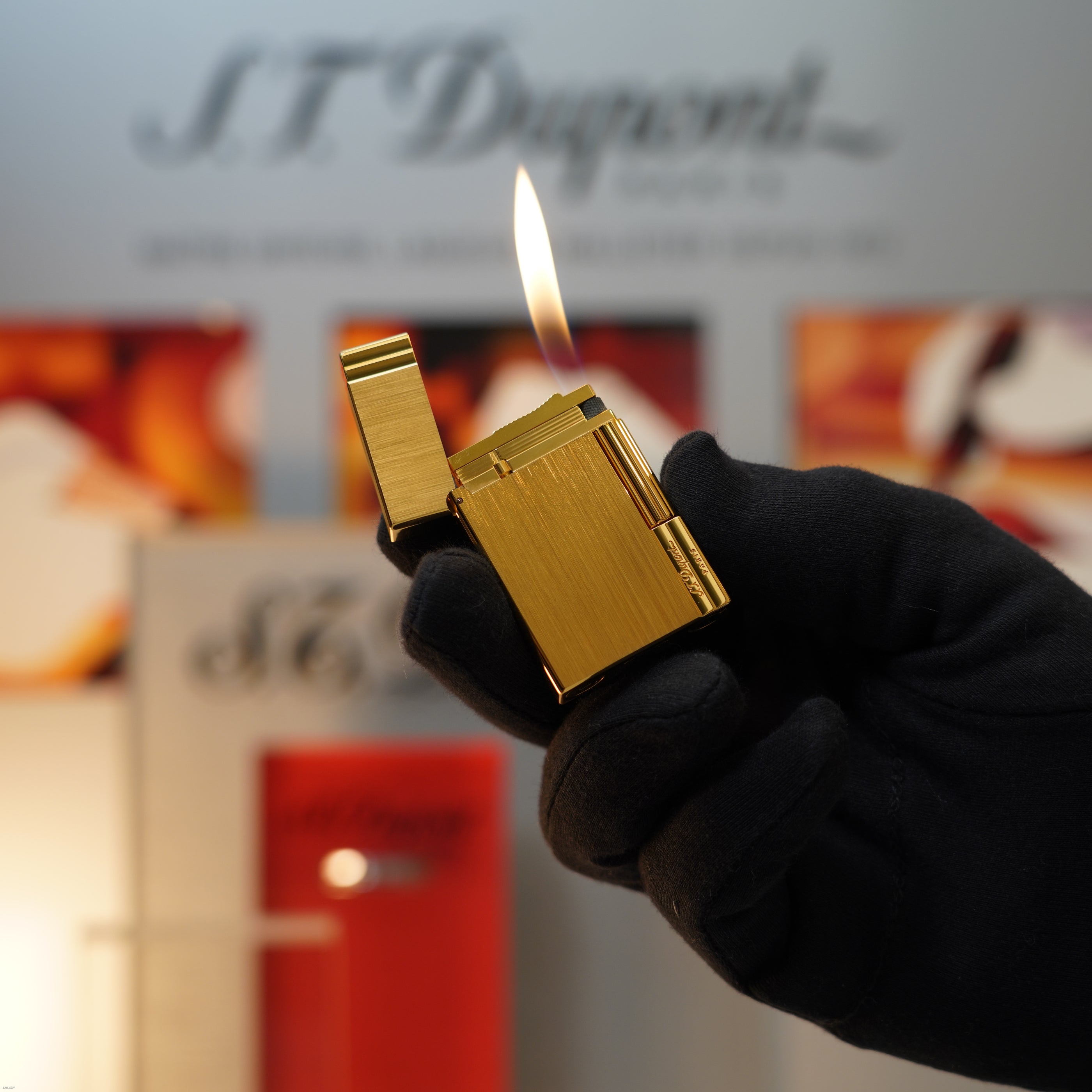 Vintage 1989 S.T. Dupont Gatsby Gold Brushed Heavy 24k Gold Finish Ligne 2 Lighter Clink Sound