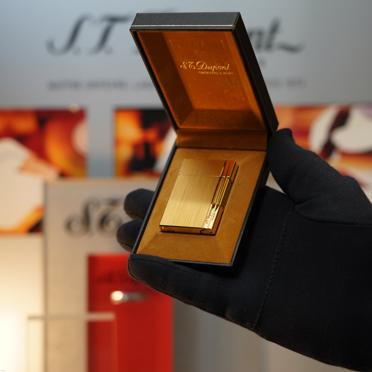 Vintage 1989 S.T. Dupont Gatsby Gold Brushed Heavy 24k Gold Finish Ligne 2 Lighter Clink Sound