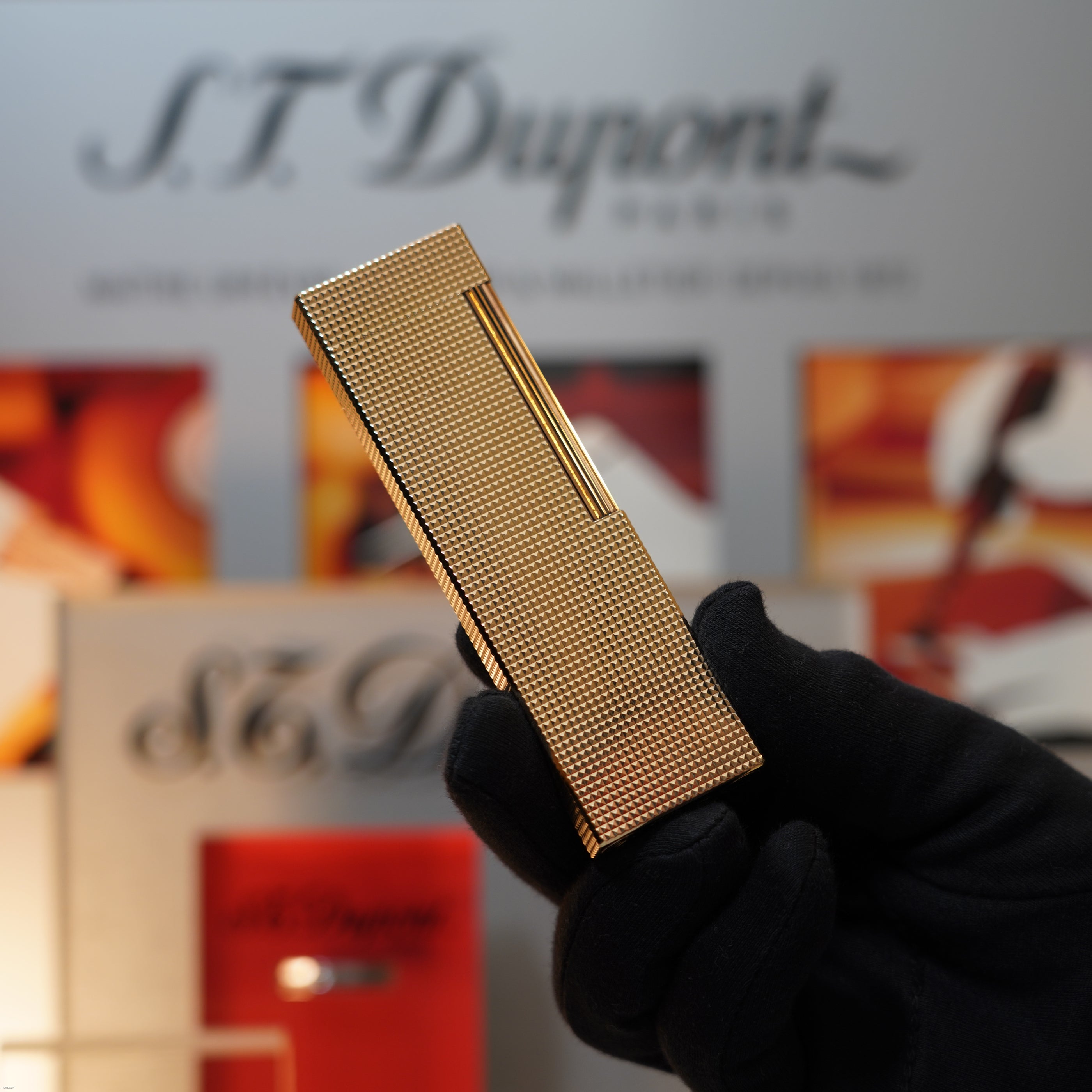 Vintage November 1978 S.T. Dupont Rare Large Table Lighter Heavy 24k Gold Diamond Pattern Ligne 2 Clink Sound