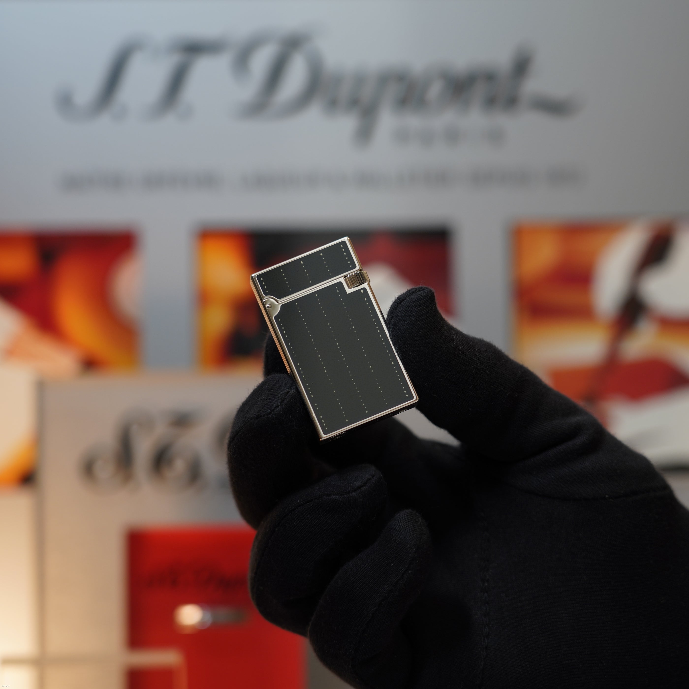 Vintage March 1996 S.T. Dupont “Fantasia” Limited Edition Heavy Platinum Blue‑Grey Lacquer Lighter