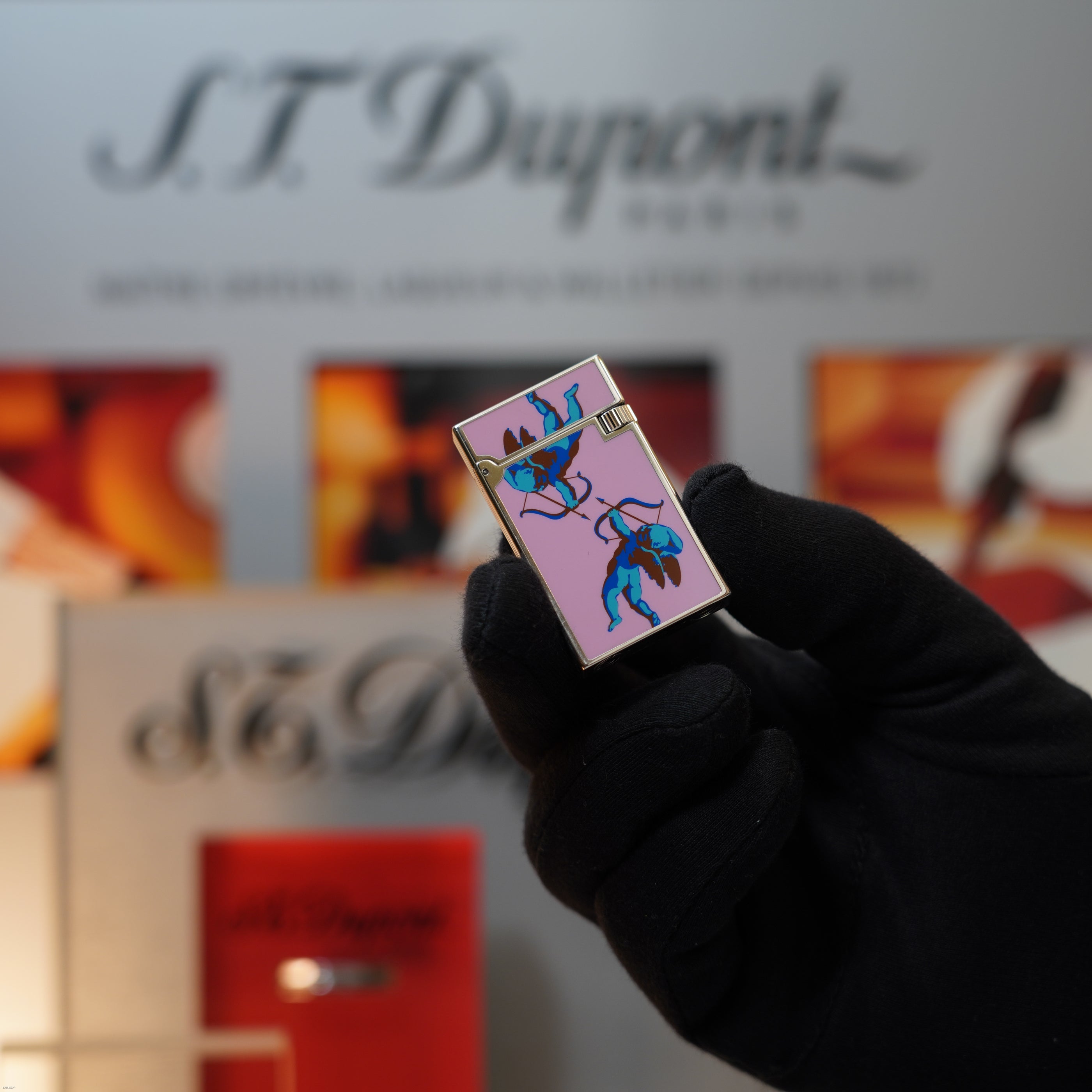 Vintage March 1996 S.T. Dupont “Fantasia” Limited Edition Heavy Platinum Rare Cupid (Roman Eros) Mythological Motif – Hand-Applied Natural Lacquer Panel Lighter