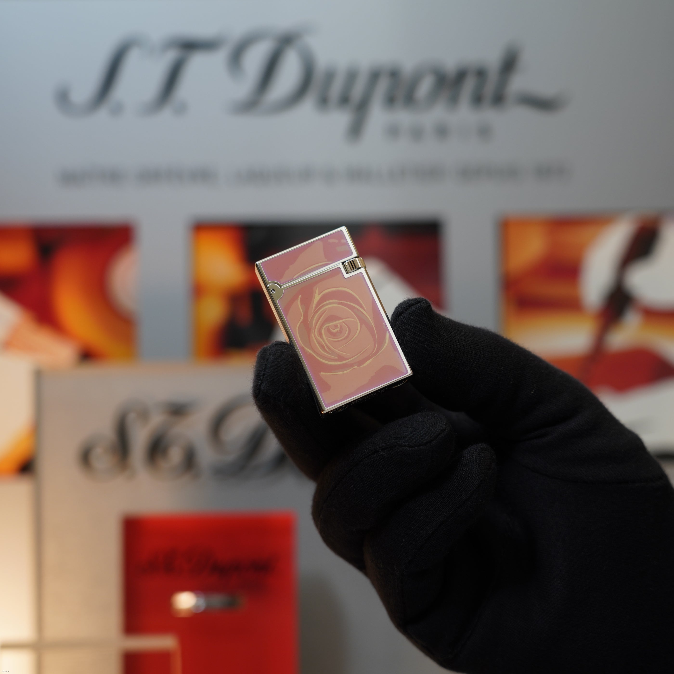 Vintage March 2002 S.T. Dupont “Fantasia” Limited Edition Heavy Platinum Romantic Floral Rose Silhouette Natural Lacquer Lighter