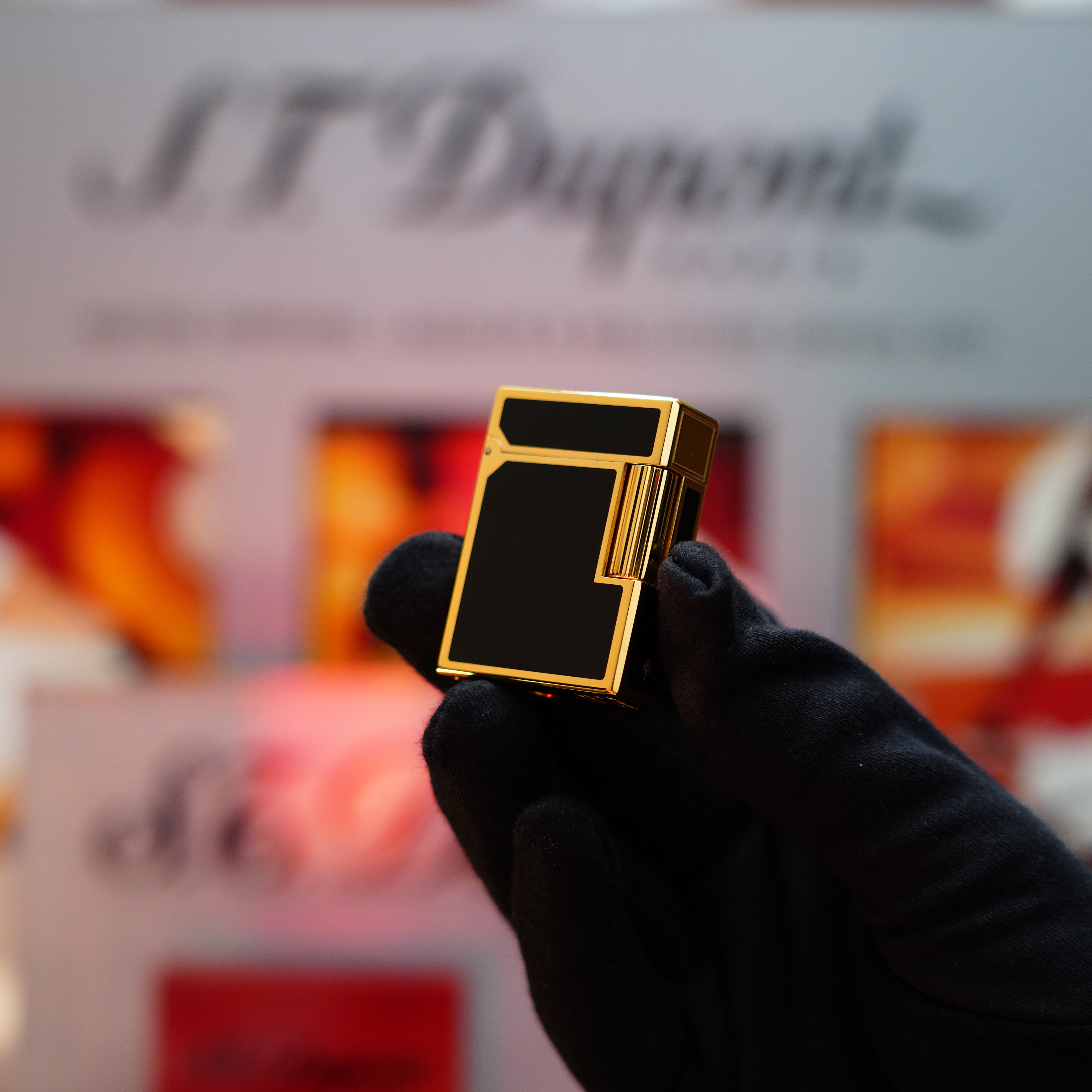 北*1様 S.T. Dupont ゴールド ブラック ライター RARE S.T. Dupont Lighter Gold Plated with Chinese Black Lacquer