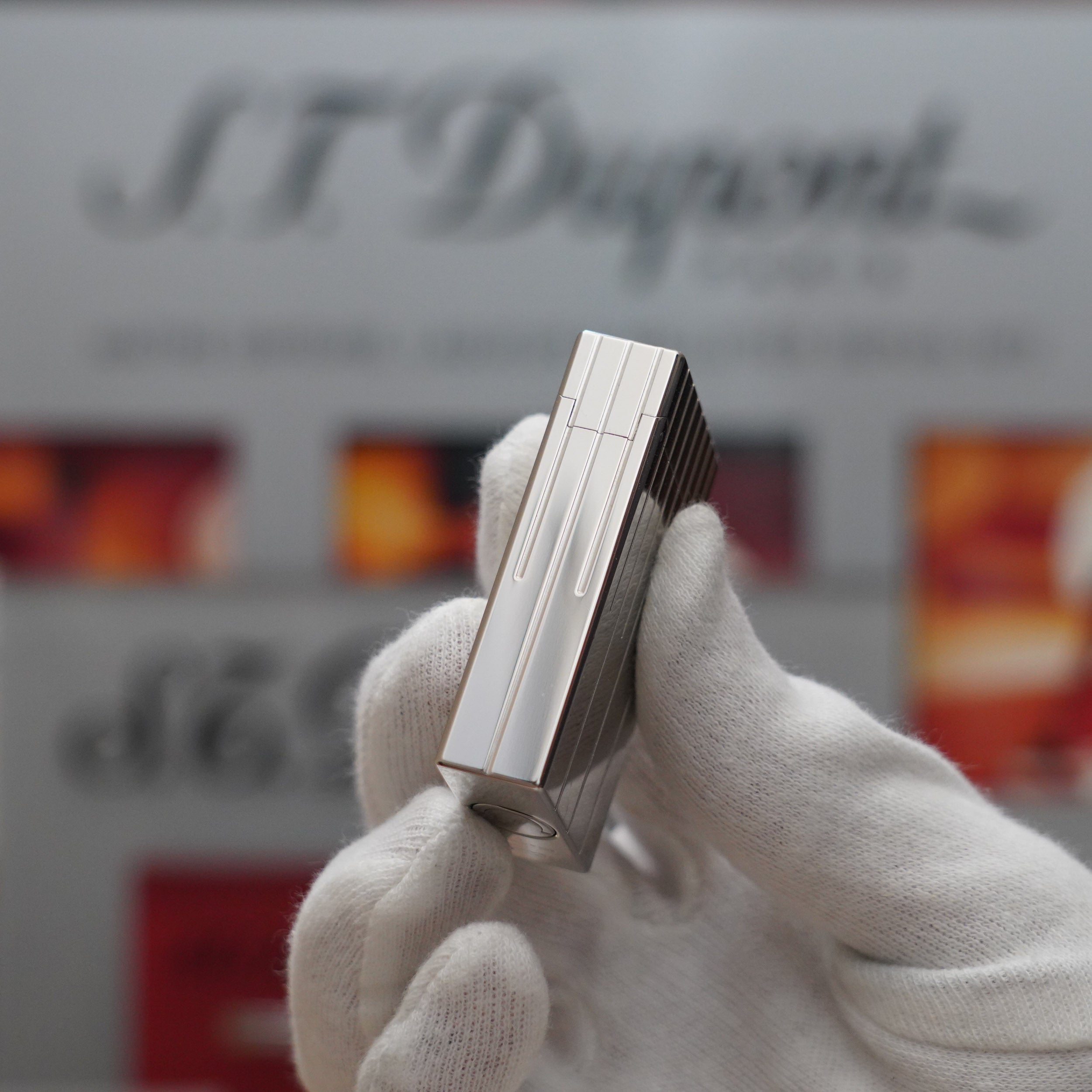 Vintage S.T. Dupont Limited Grand Master Perspective 2000 Palladium Plated Lighter