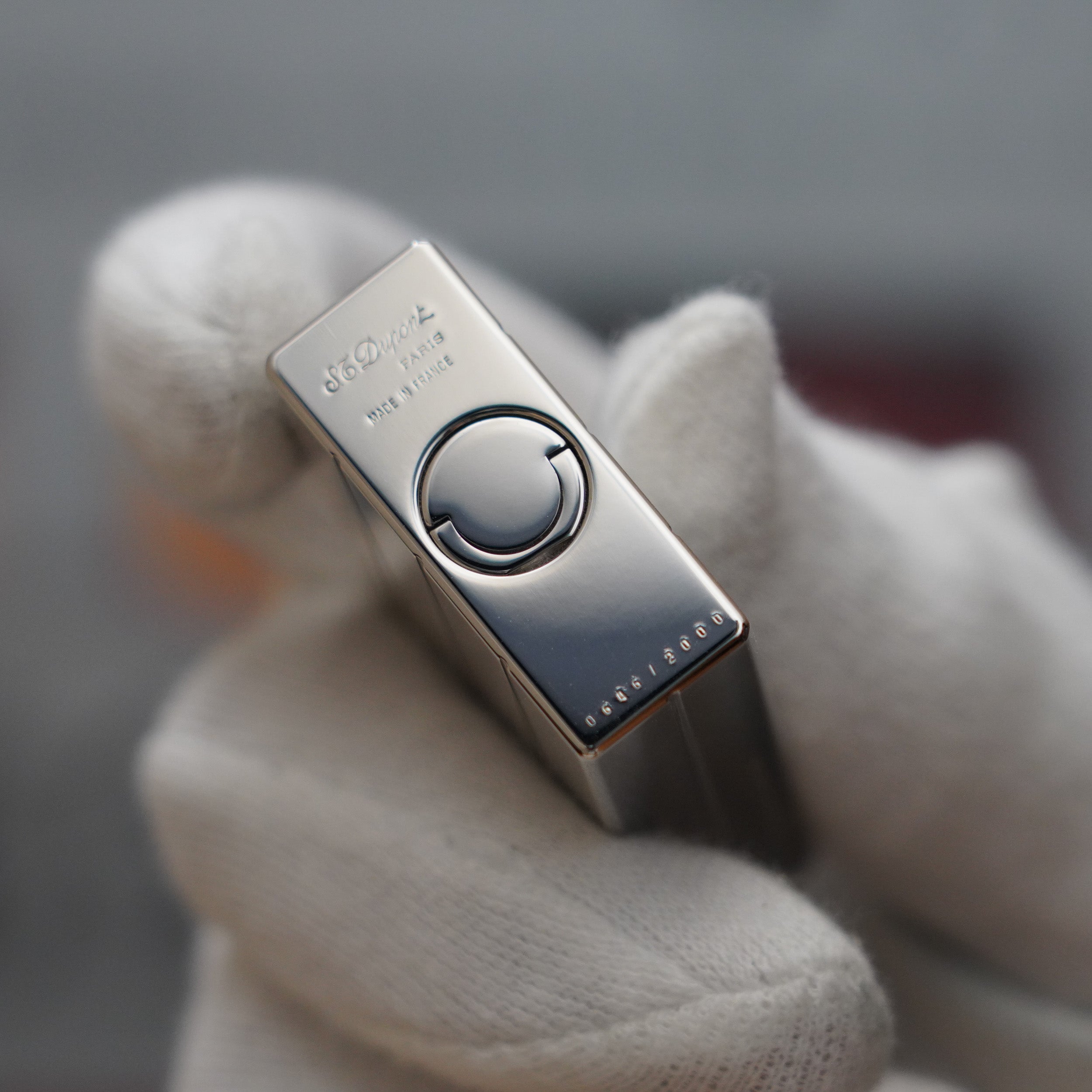 Vintage S.T. Dupont Limited Grand Master Perspective 2000 Palladium Plated Lighter