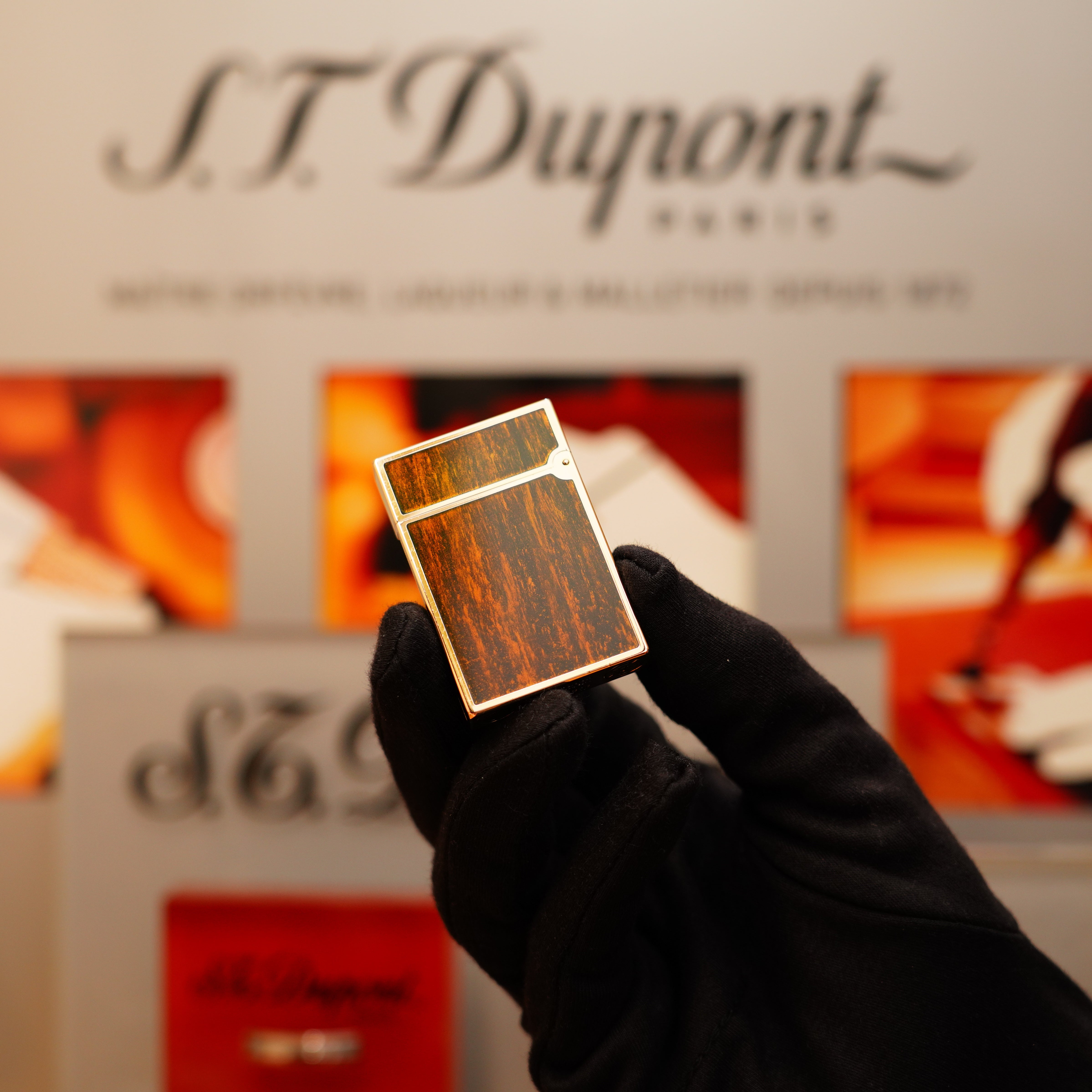 Vintage 1970 St Dupont 24k Heavy Gold Finish Real Wood Medium