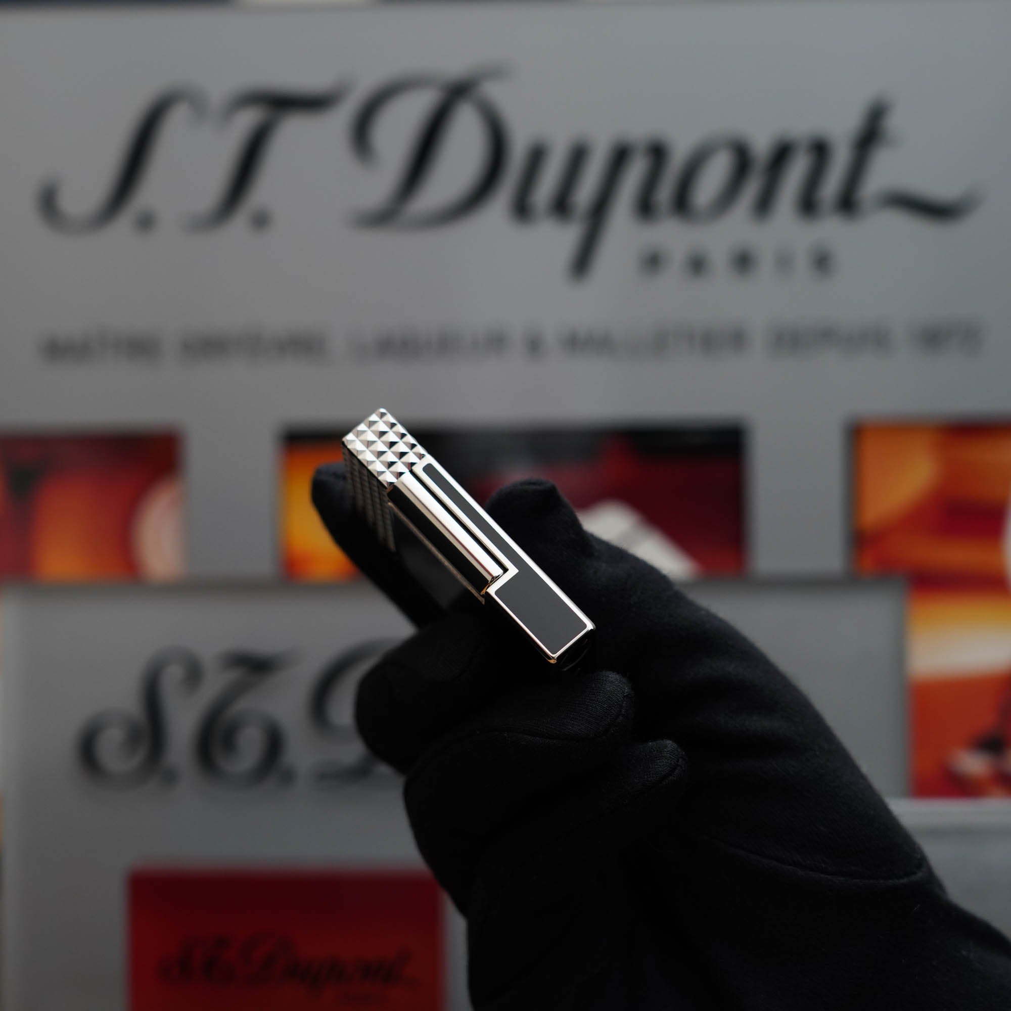 Vintage 1990 S.T. Dupont Montparnasse Palladium Finish Black