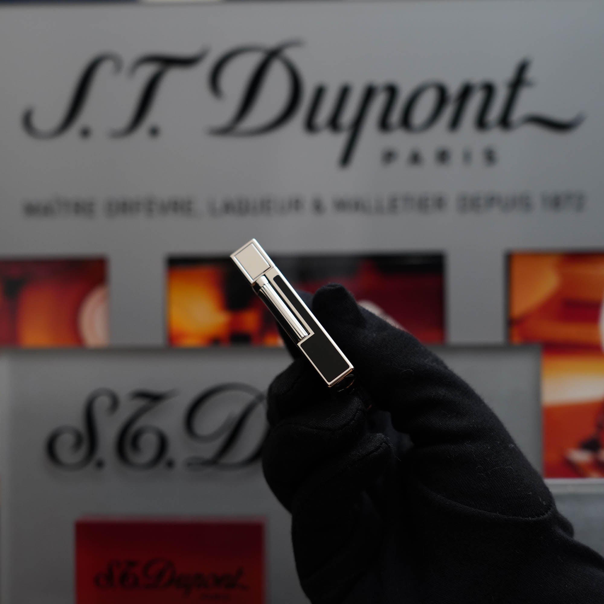 Vintage 1990 St Dupont Montparnasse Heavy Platinum Natural Black Lacquer Ligne 2 Lighter