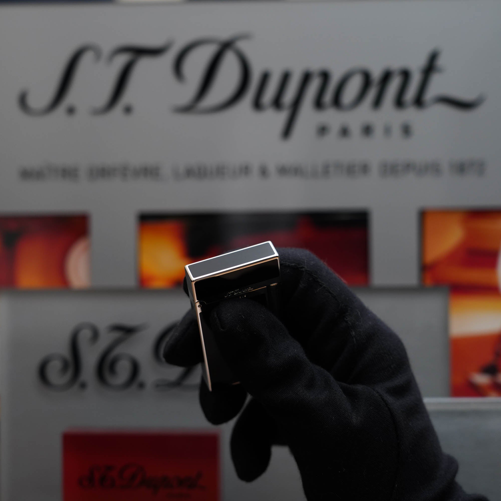 Vintage 1990 St Dupont Montparnasse Heavy Platinum Natural Black Lacquer Ligne 2 Lighter