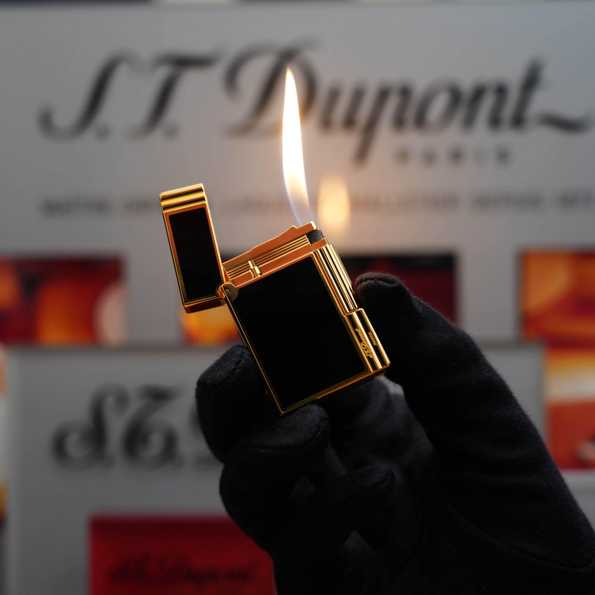 Vintage October 1990 S.T. Dupont Gatsby Heavy 24k Gold Vintage October 1990 S.T. Dupont Gatsby Heavy 24k Gold