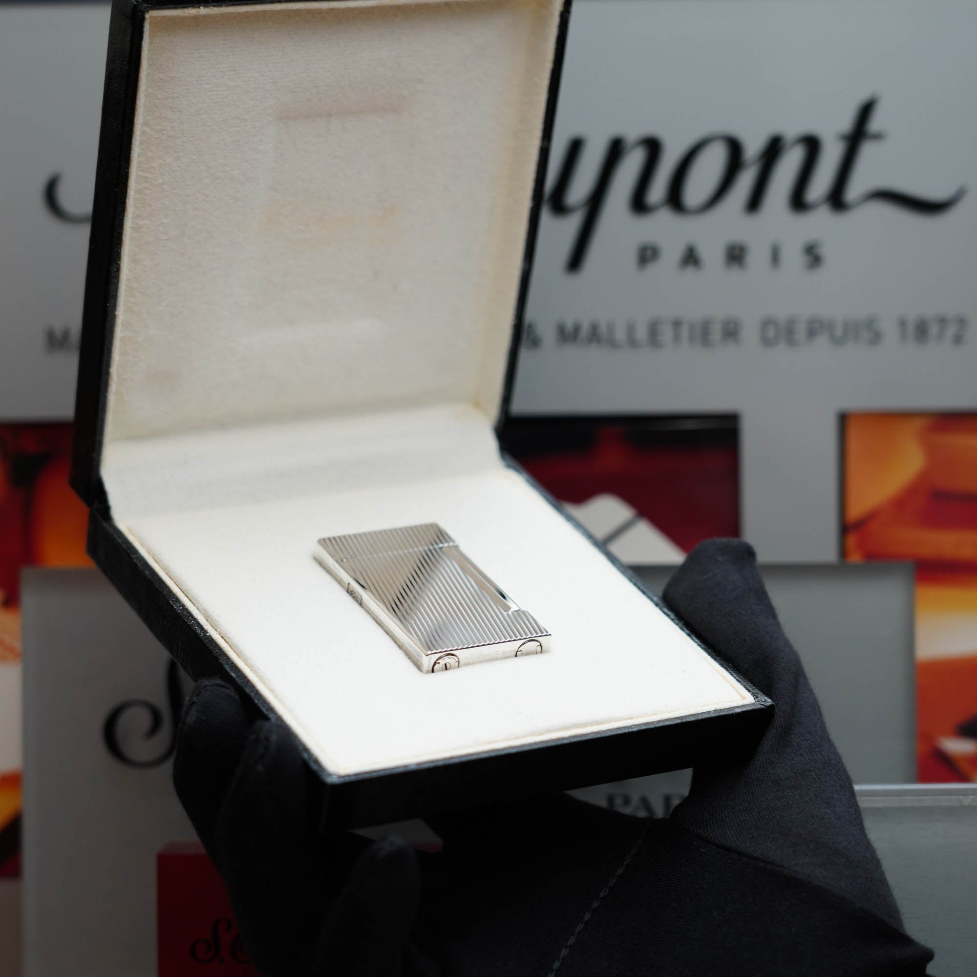 Vintage 1980 S.T. Dupont Silver Finish Vertical Line Ligne 2 LD