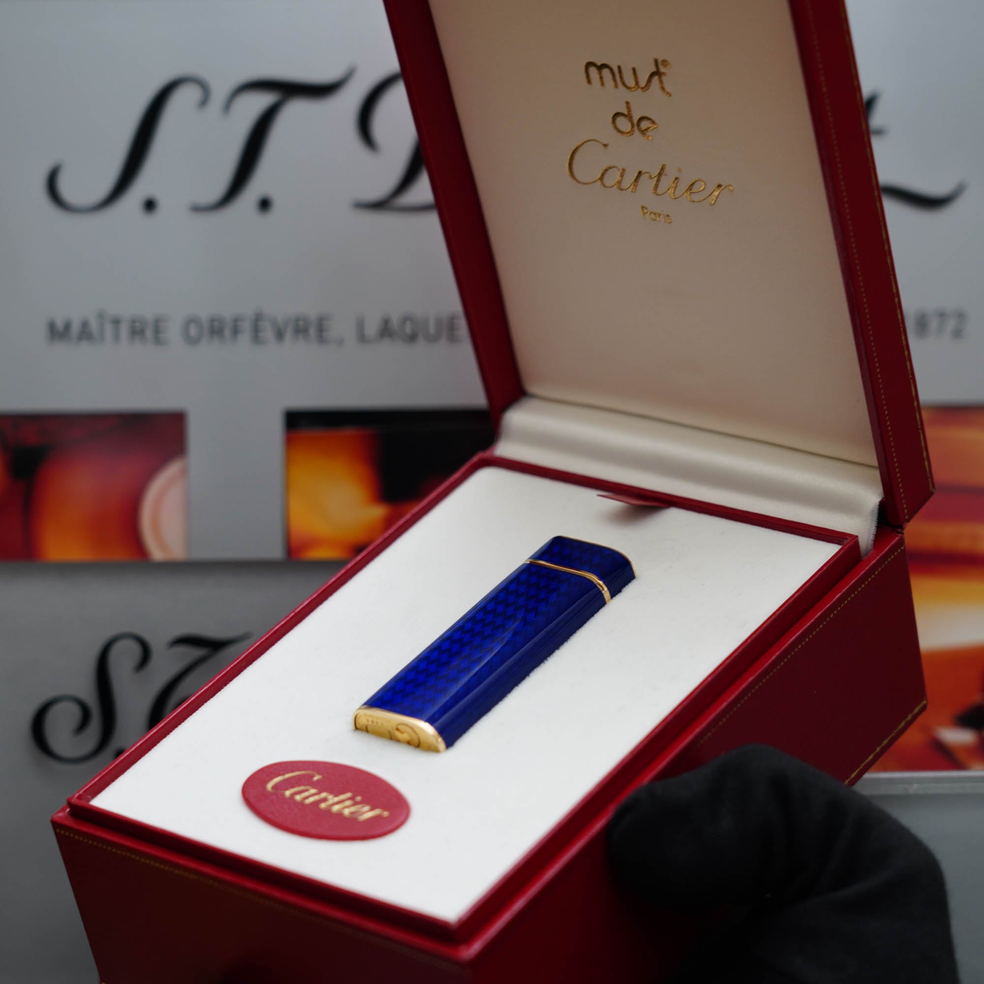 Vintage 1970 Extremly rare Cartier Solid Gold Guilloché Blue Enamel 18k Hallmark Lighter