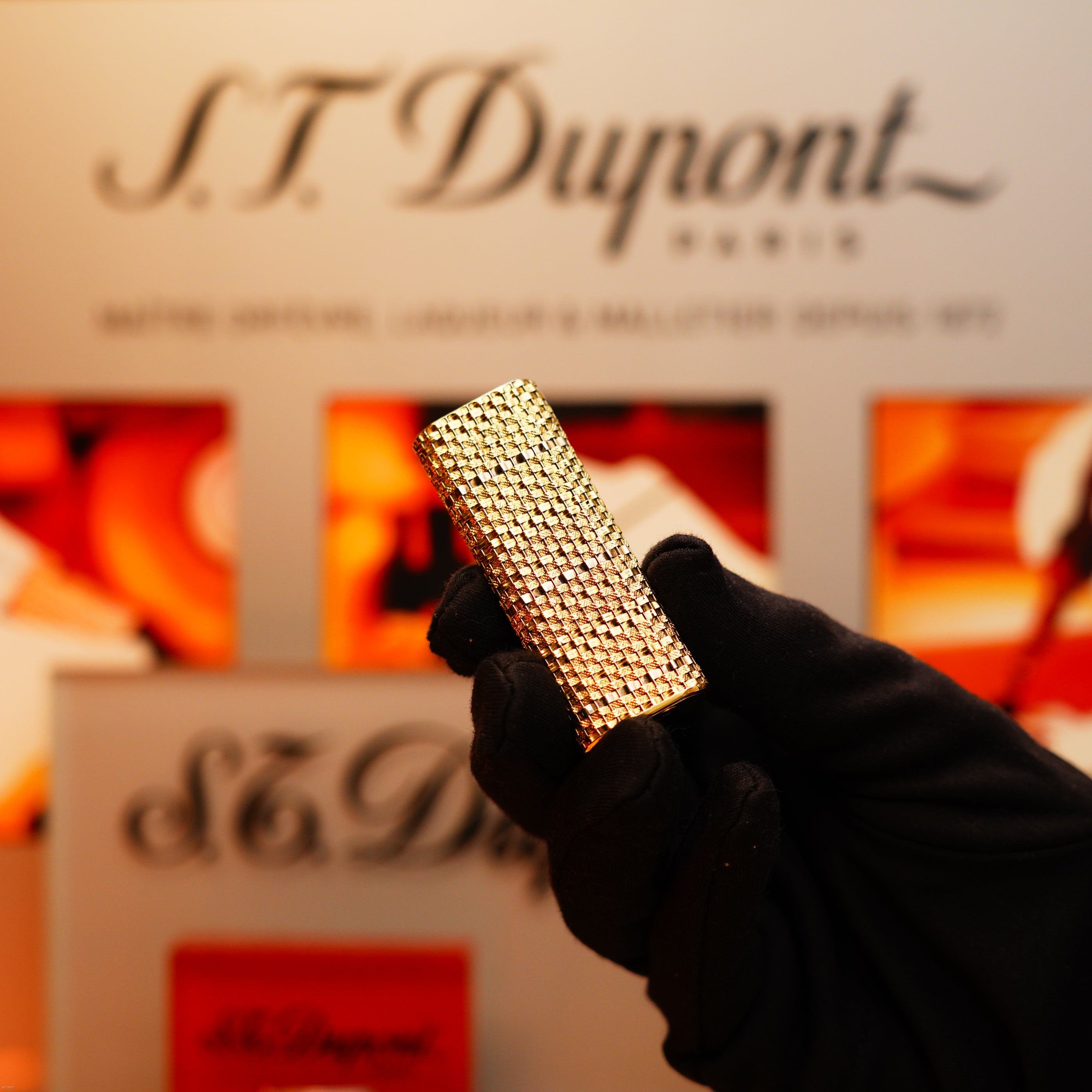 Vintage 1970 Rare Cartier Solid 18k italian Gold Basket with 750 Hallmark Lighter