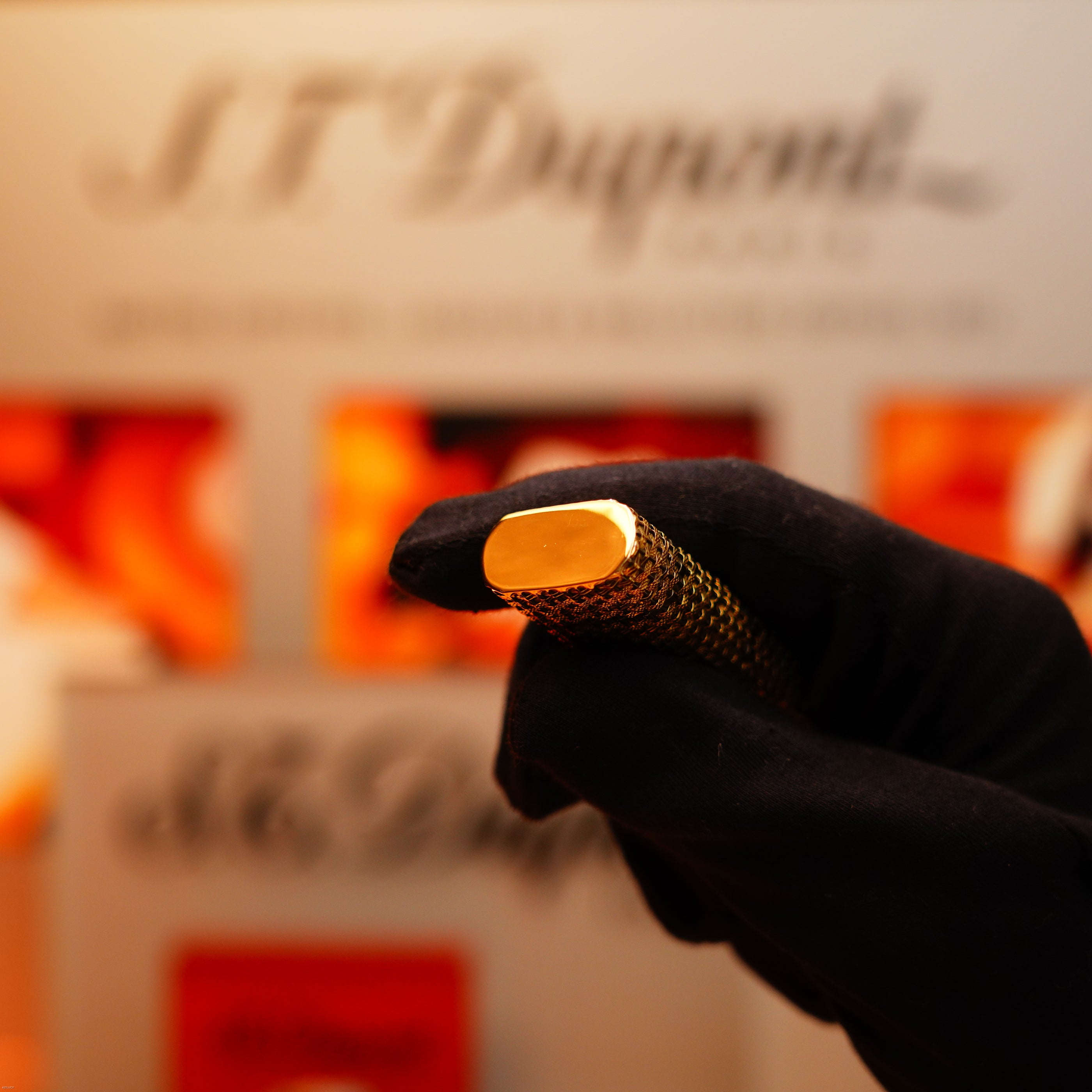 Vintage 1970 Rare Cartier Solid 18k italian Gold Basket with 750 Hallmark Lighter