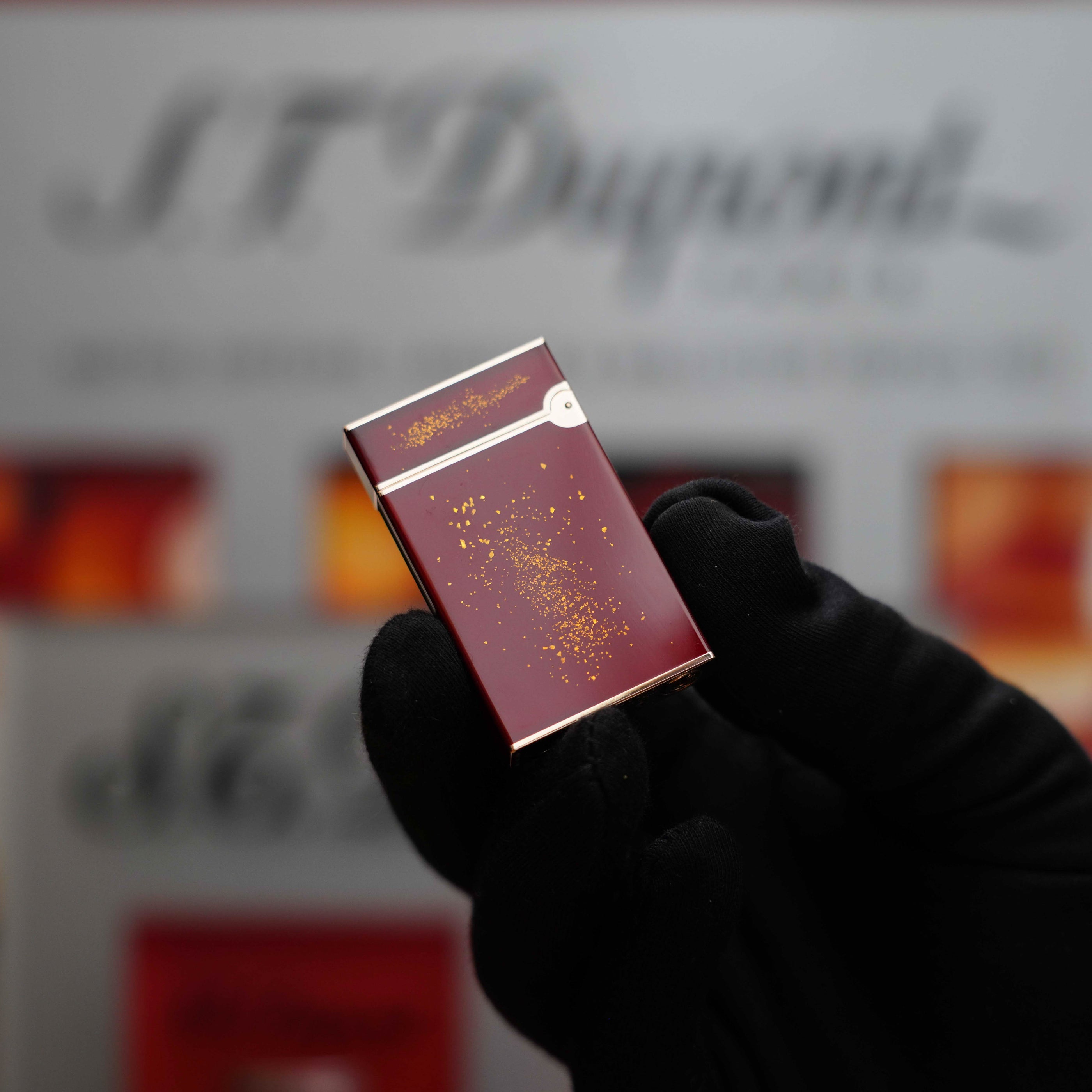 Vintage 1980 St Dupont StarDust 24k Gold Finish Red Lacquer Gold Powder Ligne 2 LD Lighter