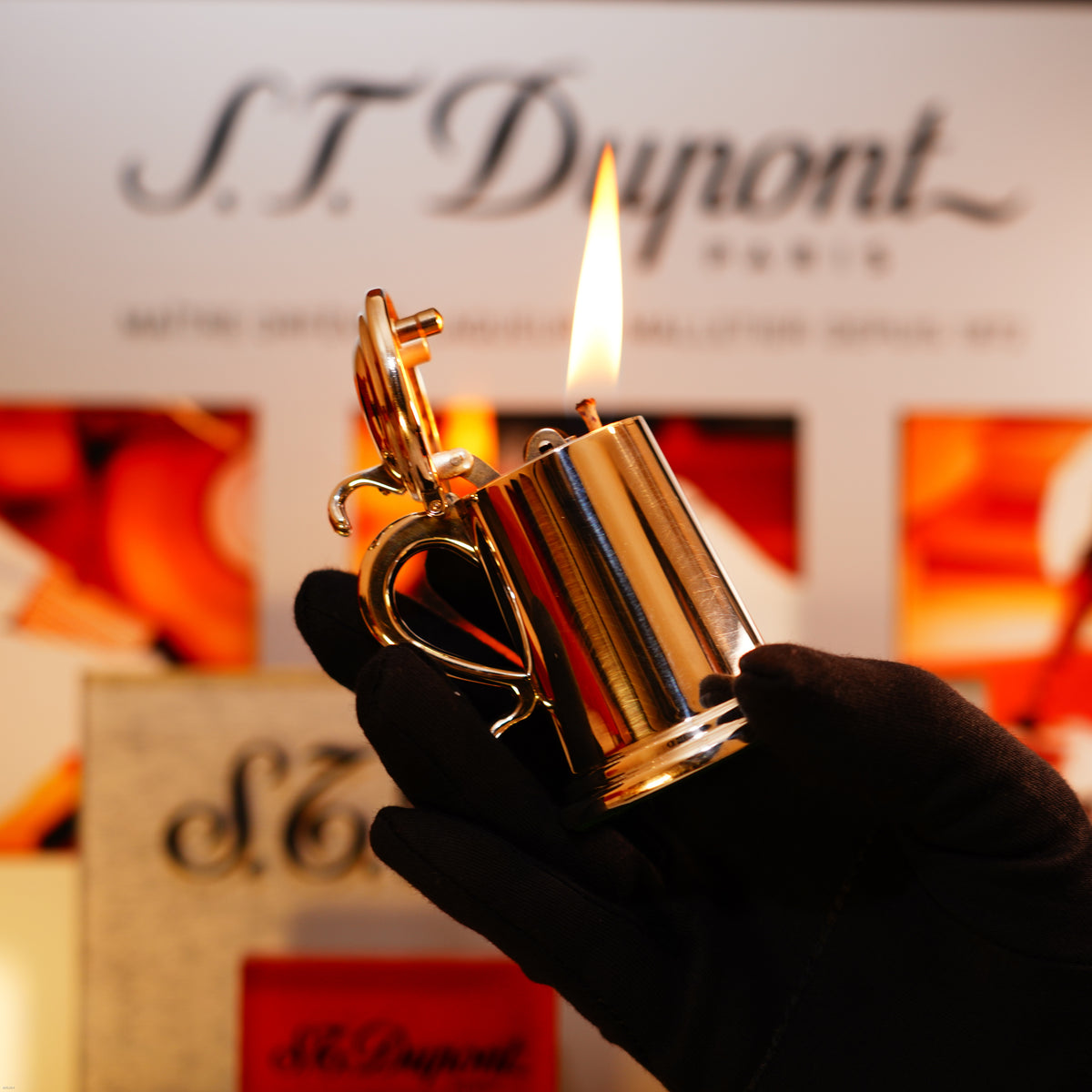 Vintage 1939 Dunhill “Bumper” Table Lighter – Silver Finish, Made in England, New Old Stock Museum Condition with Box & Documents