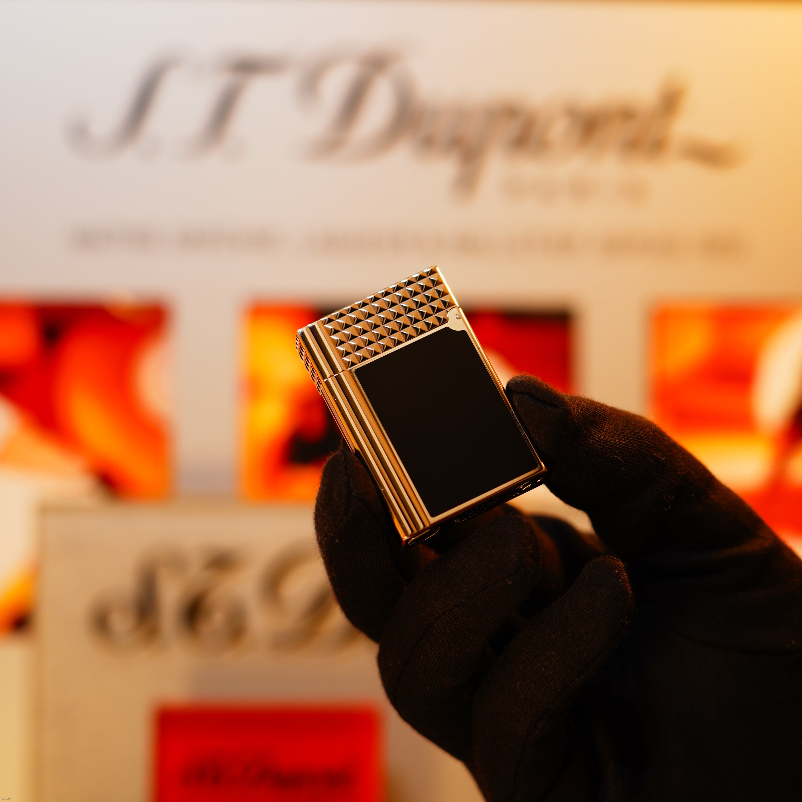 Vintage 1990 S.T. Dupont Gatsby Platinum Natural Black Lacquer Lighter – Classic Clink Sound