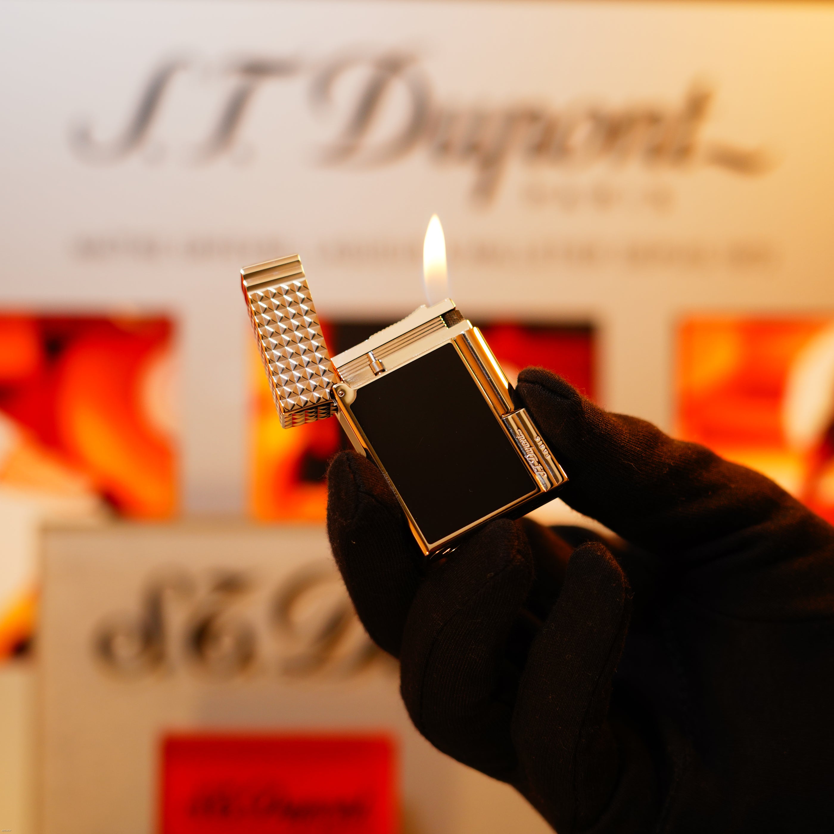 Vintage 1990 S.T. Dupont Gatsby Platinum Natural Black Lacquer Lighter – Classic Clink Sound