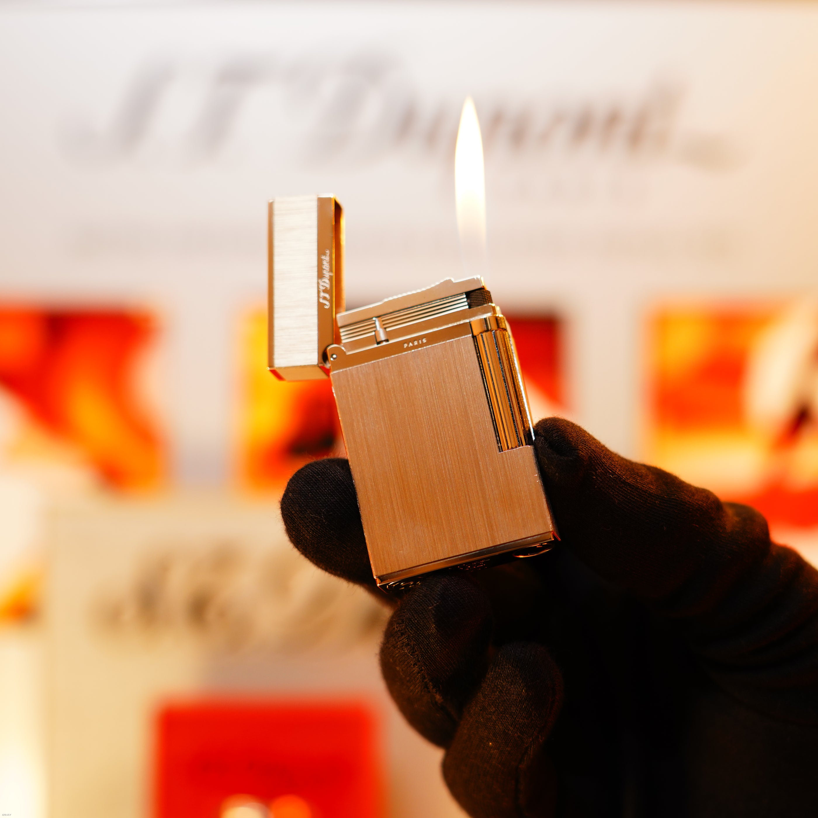 Vintage 1990 S.T. Dupont Montparnasse Ligne 2 Large Platinum Finish Lighter “Cling Sound”