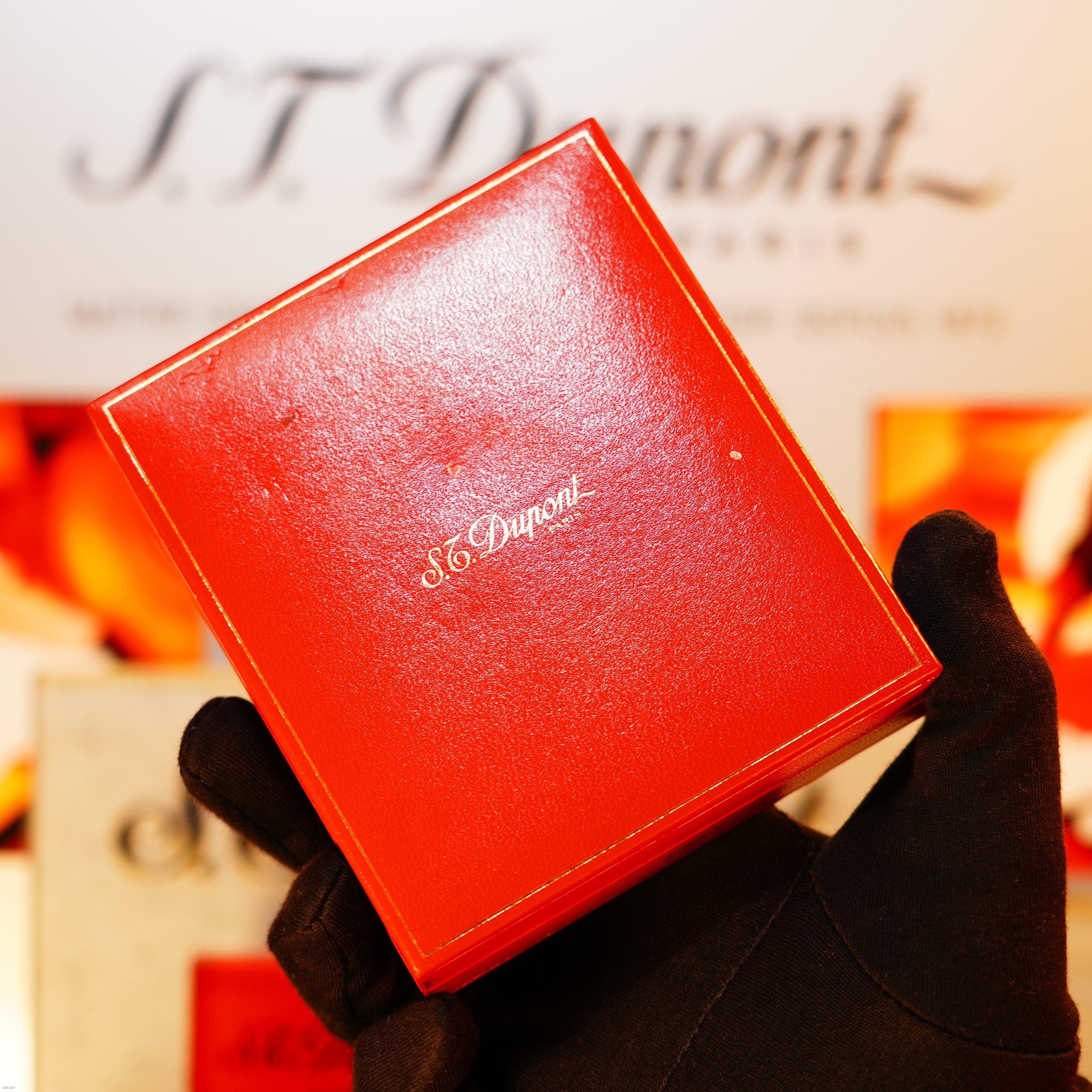 Vintage 1993 S.T. Dupont Ligne 2 Medium rare “Guilloché” Lighter - Original 1993 Invoice & Signed Documents