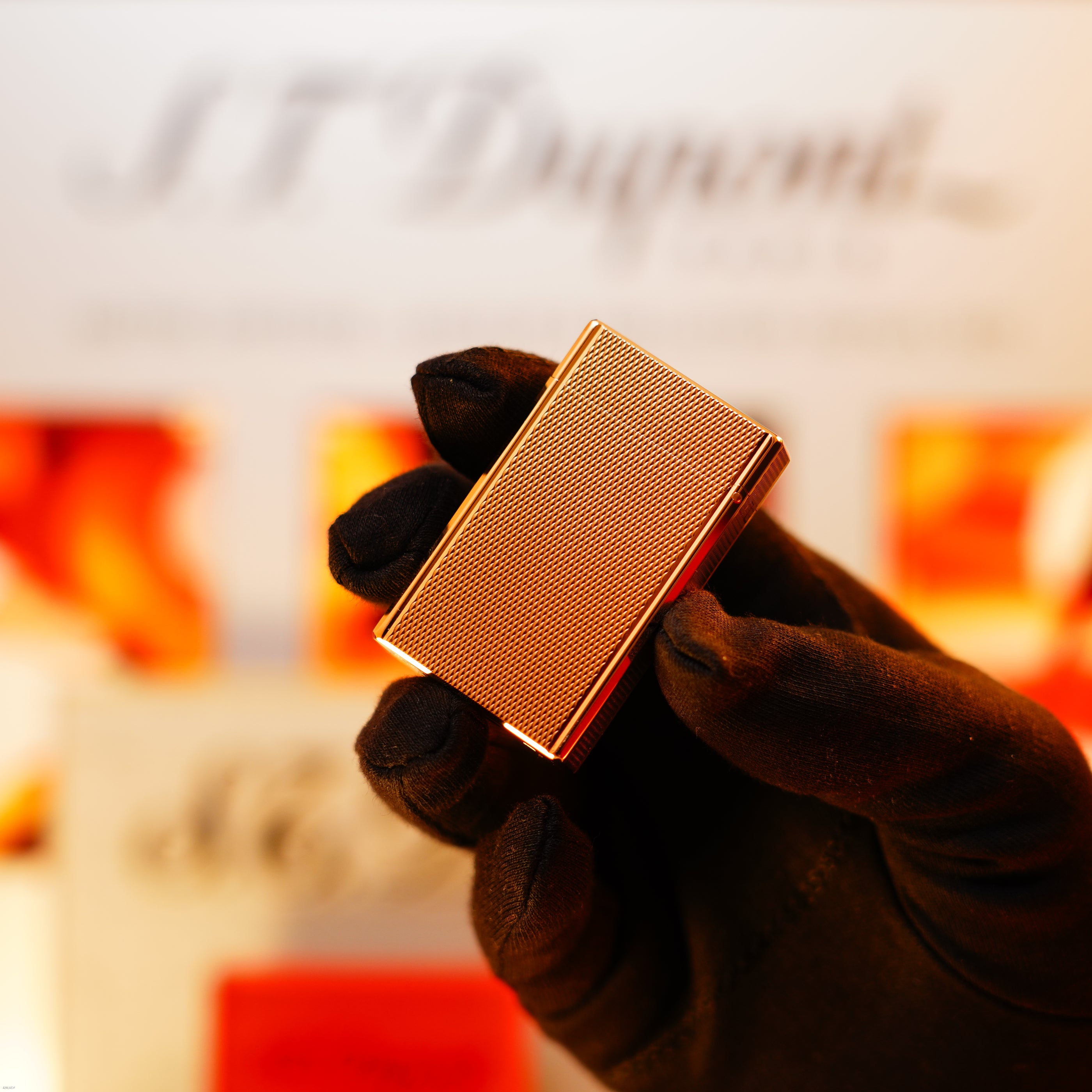 Vintage 1996 S.T. Dupont Ligne 1 Large heavy 18k  “Barley Pattern” Gold Finish Lighter