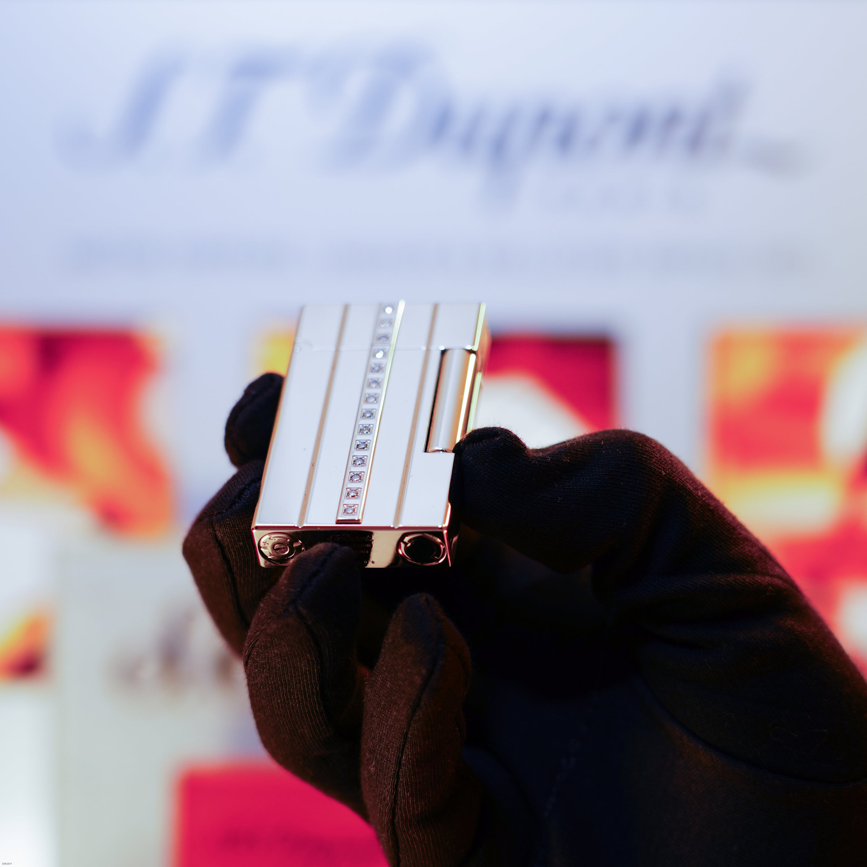 Vintage 2000 S.T. Dupont Ligne 2 Large “Night & Light” with 14 Natural Certified Brazilian Diamonds Edition Platinum Lighter – 14 Diamonds Full Set