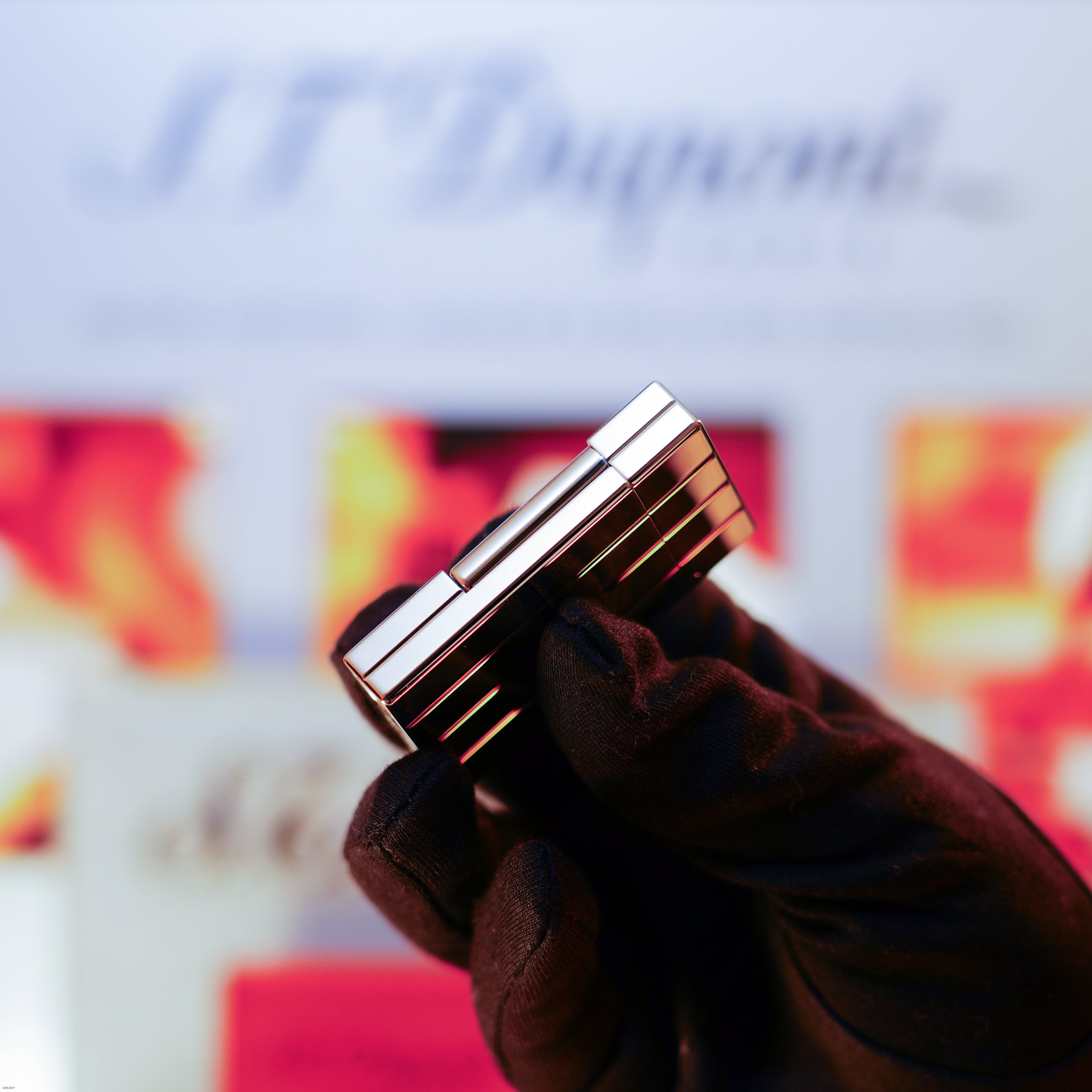 Vintage 2000 S.T. Dupont Ligne 2 Large “Night & Light” with 14 Natural Certified Brazilian Diamonds Edition Platinum Lighter – 14 Diamonds Full Set