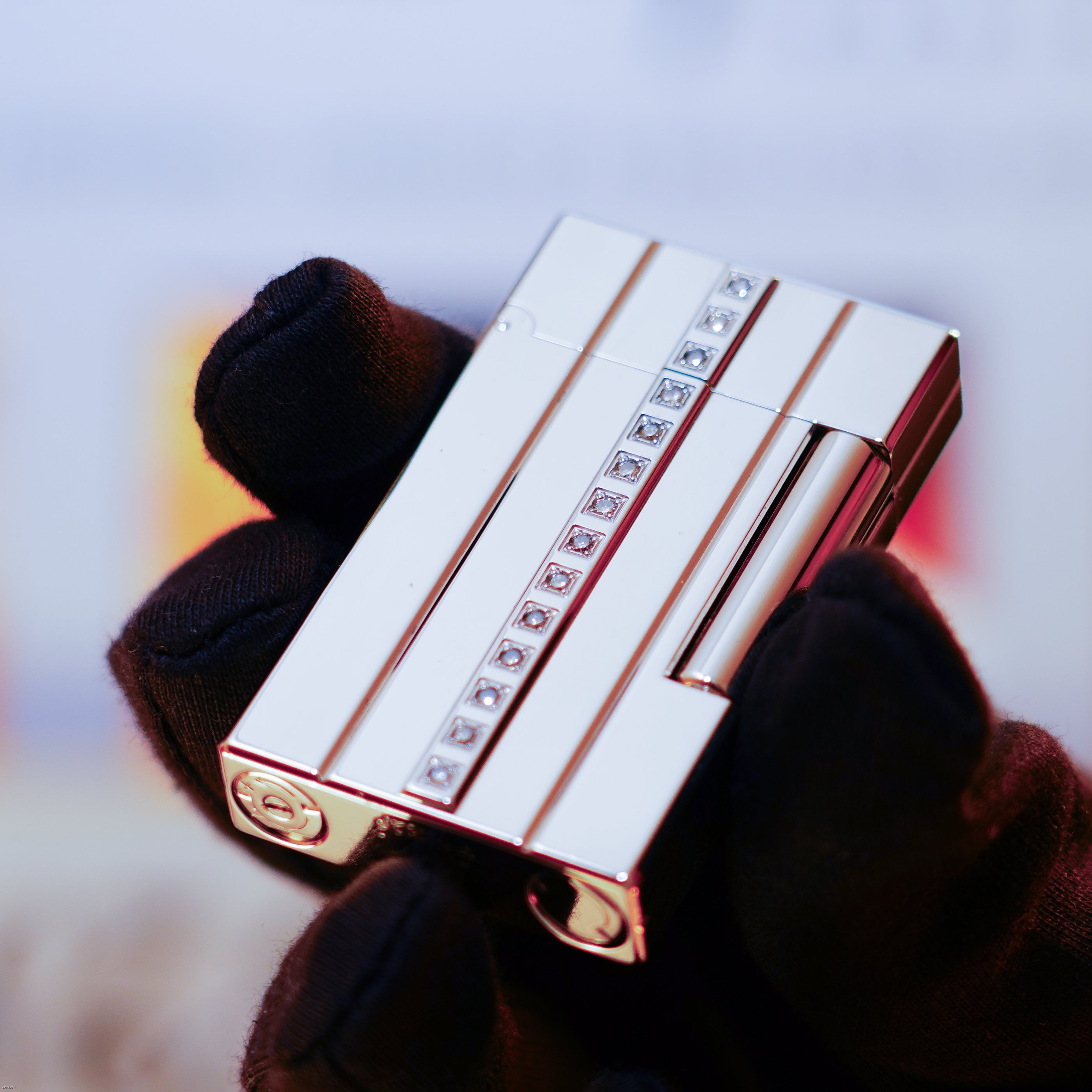 Vintage 2000 S.T. Dupont Ligne 2 Large “Night & Light” with 14 Natural Certified Brazilian Diamonds Edition Platinum Lighter – 14 Diamonds Full Set
