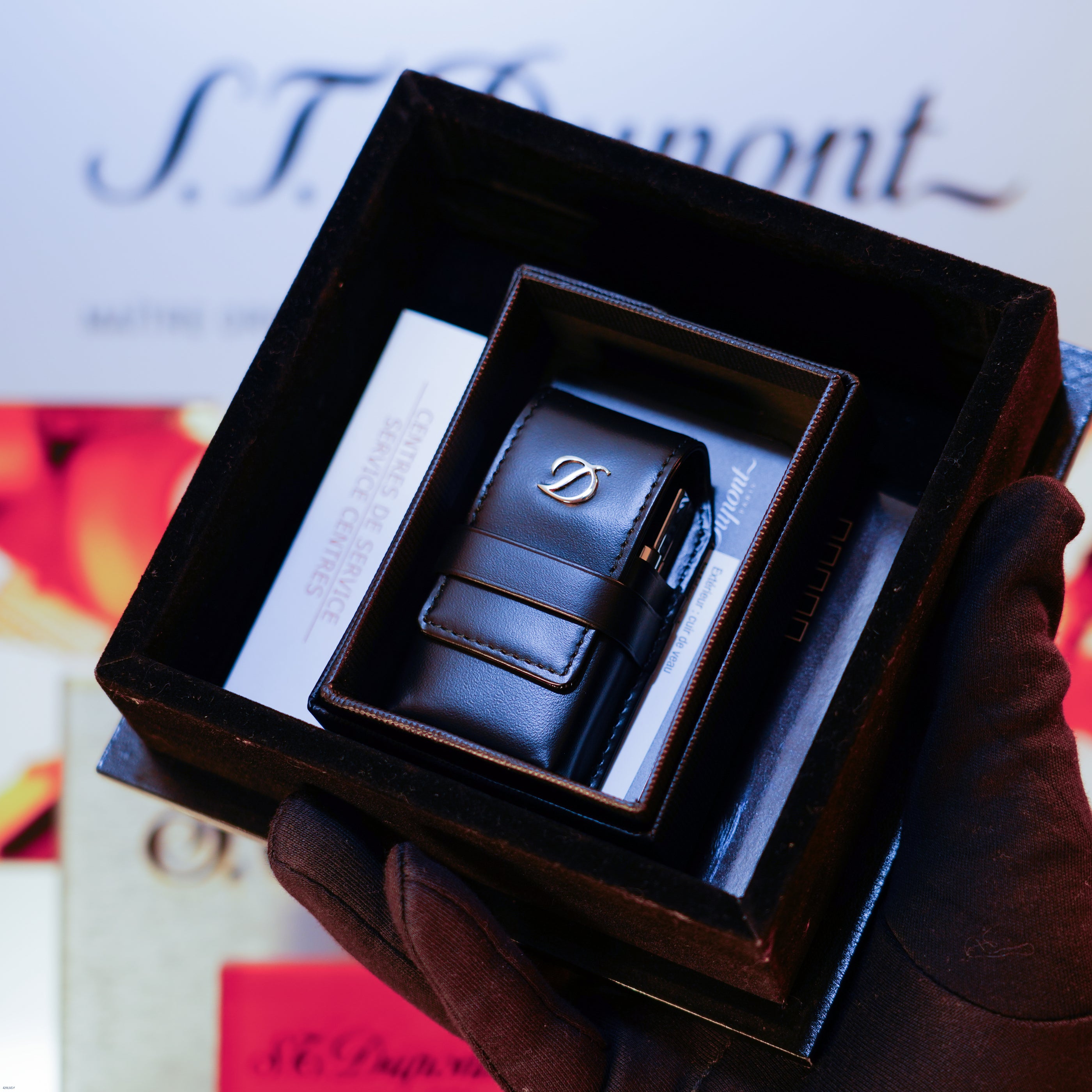 Vintage 2000 S.T. Dupont Ligne 2 Large “Night & Light” with 14 Natural Certified Brazilian Diamonds Edition Platinum Lighter – 14 Diamonds Full Set