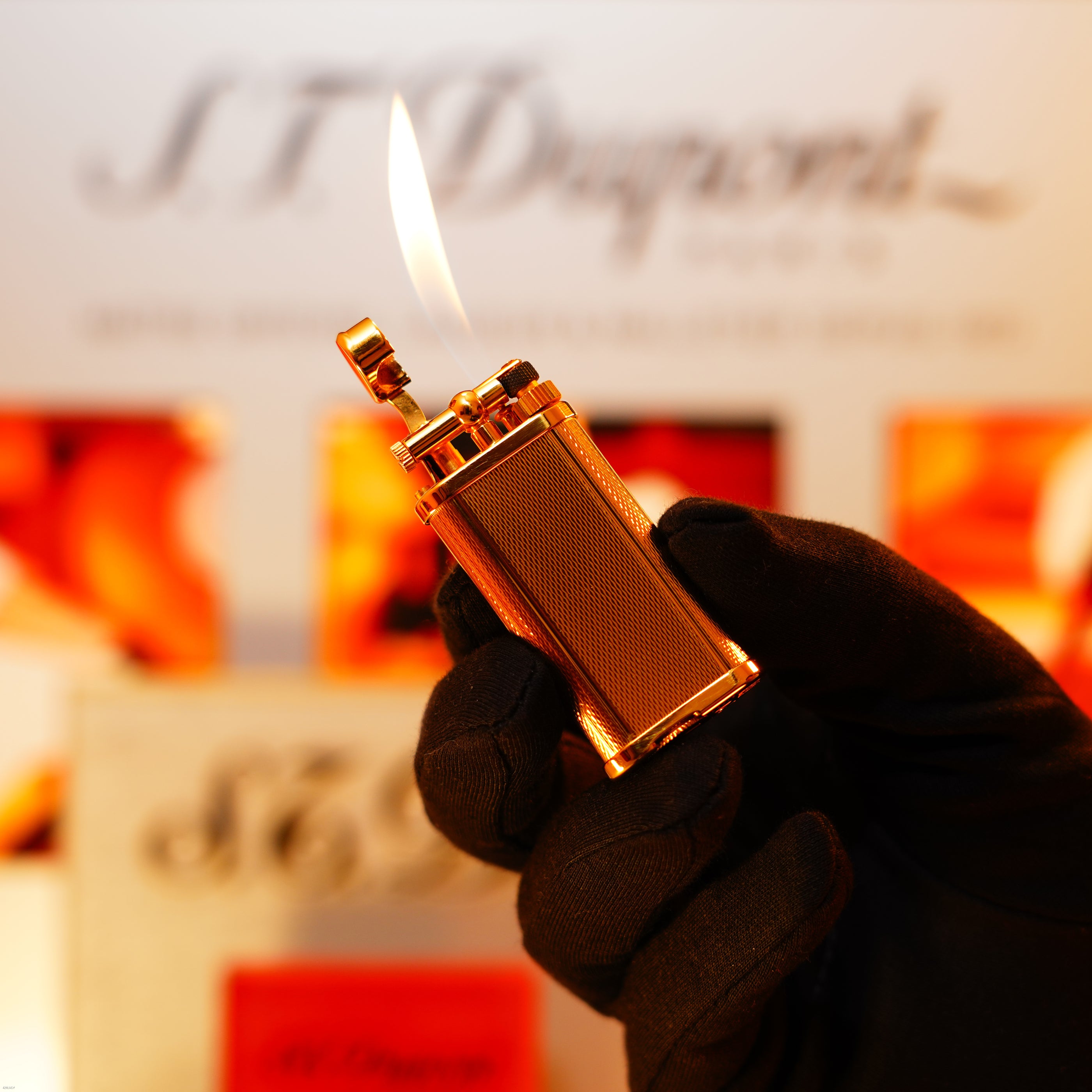 Vintage 1960 Dunhill Unique Standard Lighter – Heavy 24K Gold‑Plated “Barley Pattern”, Fair Honest Wear, Full Set with Box & Papers