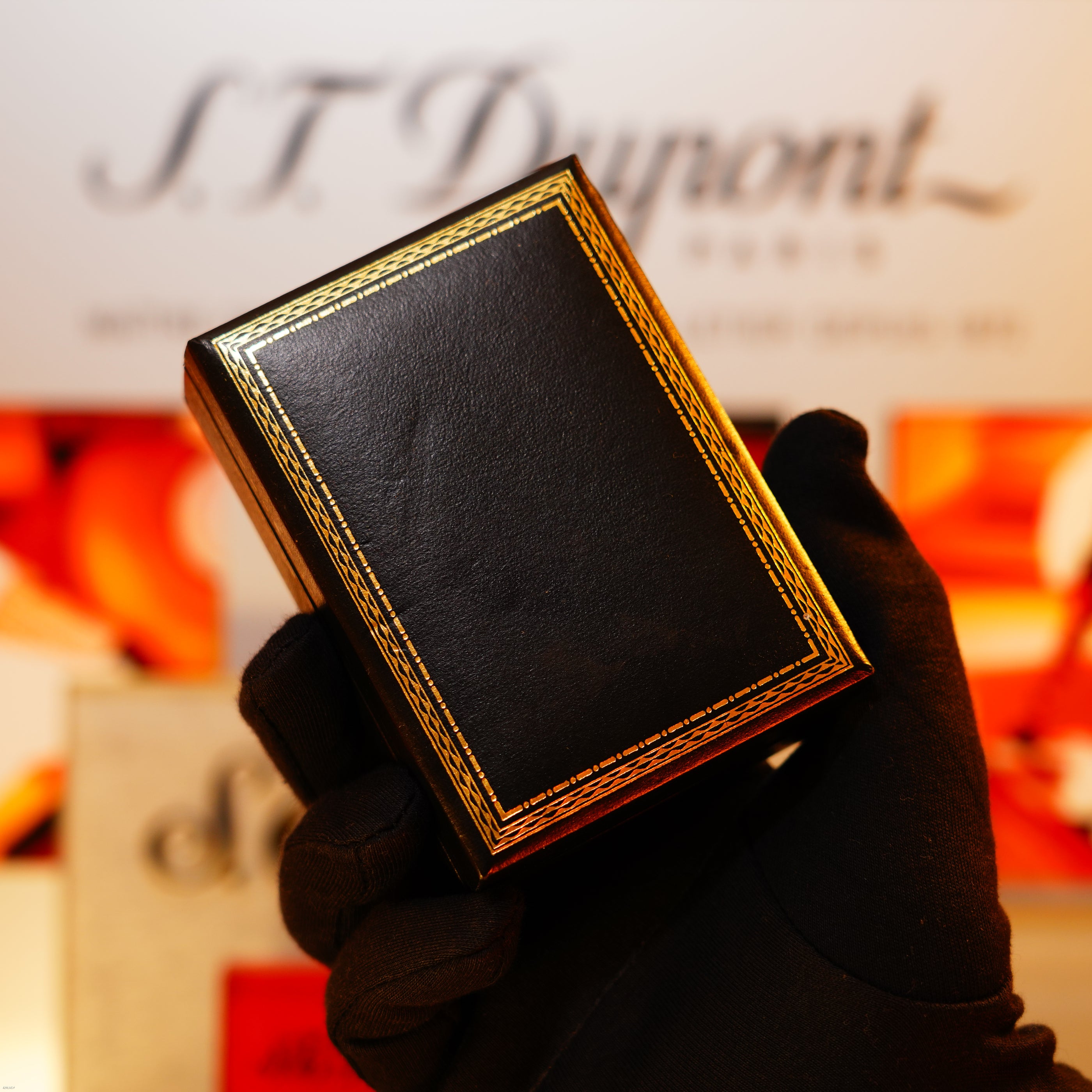 Vintage 1960 Dunhill Unique Standard Lighter – Heavy 24K Gold‑Plated “Barley Pattern”, Fair Honest Wear, Full Set with Box & Papers