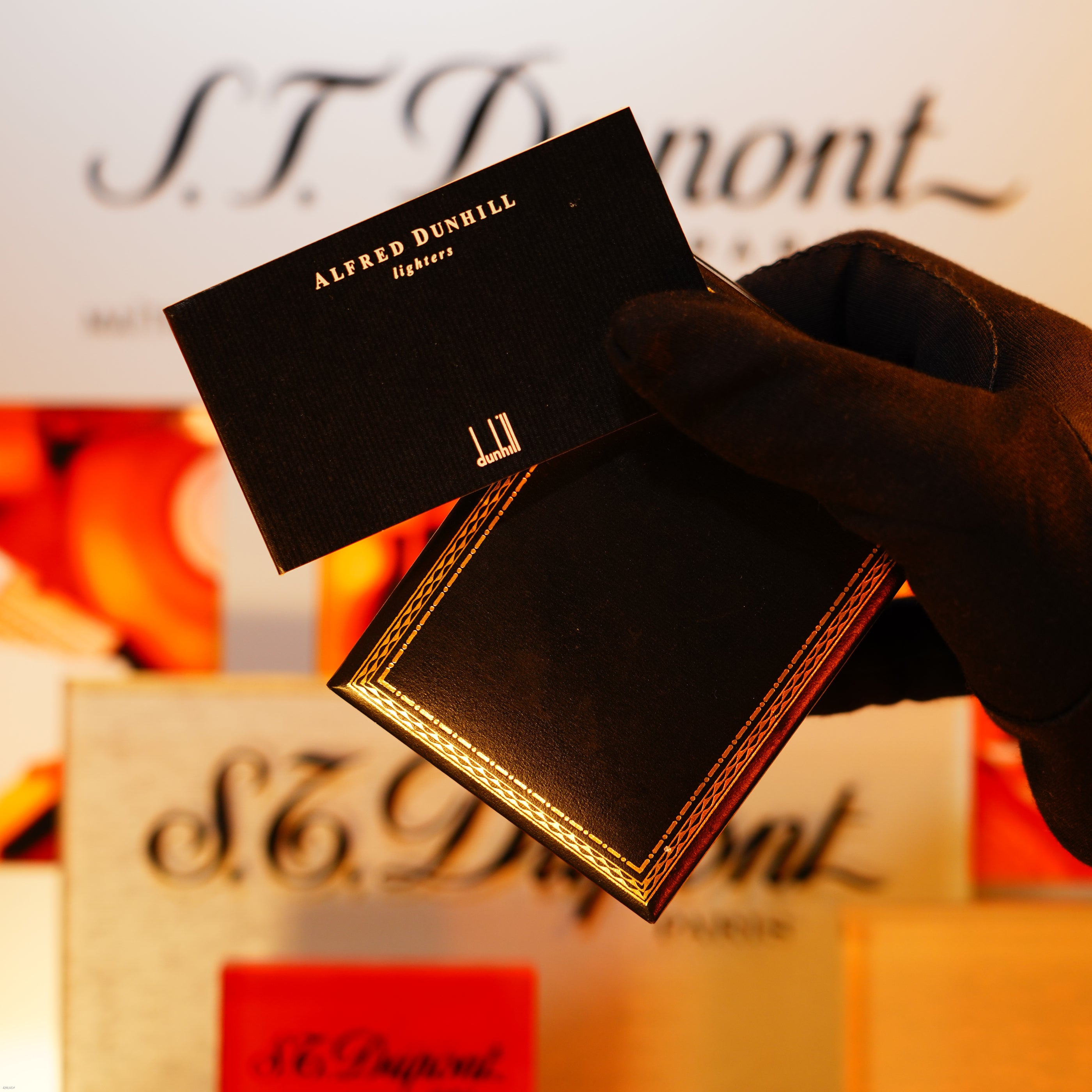 Vintage 1960 Dunhill Unique Standard Lighter – Heavy 24K Gold‑Plated “Barley Pattern”, Fair Honest Wear, Full Set with Box & Papers