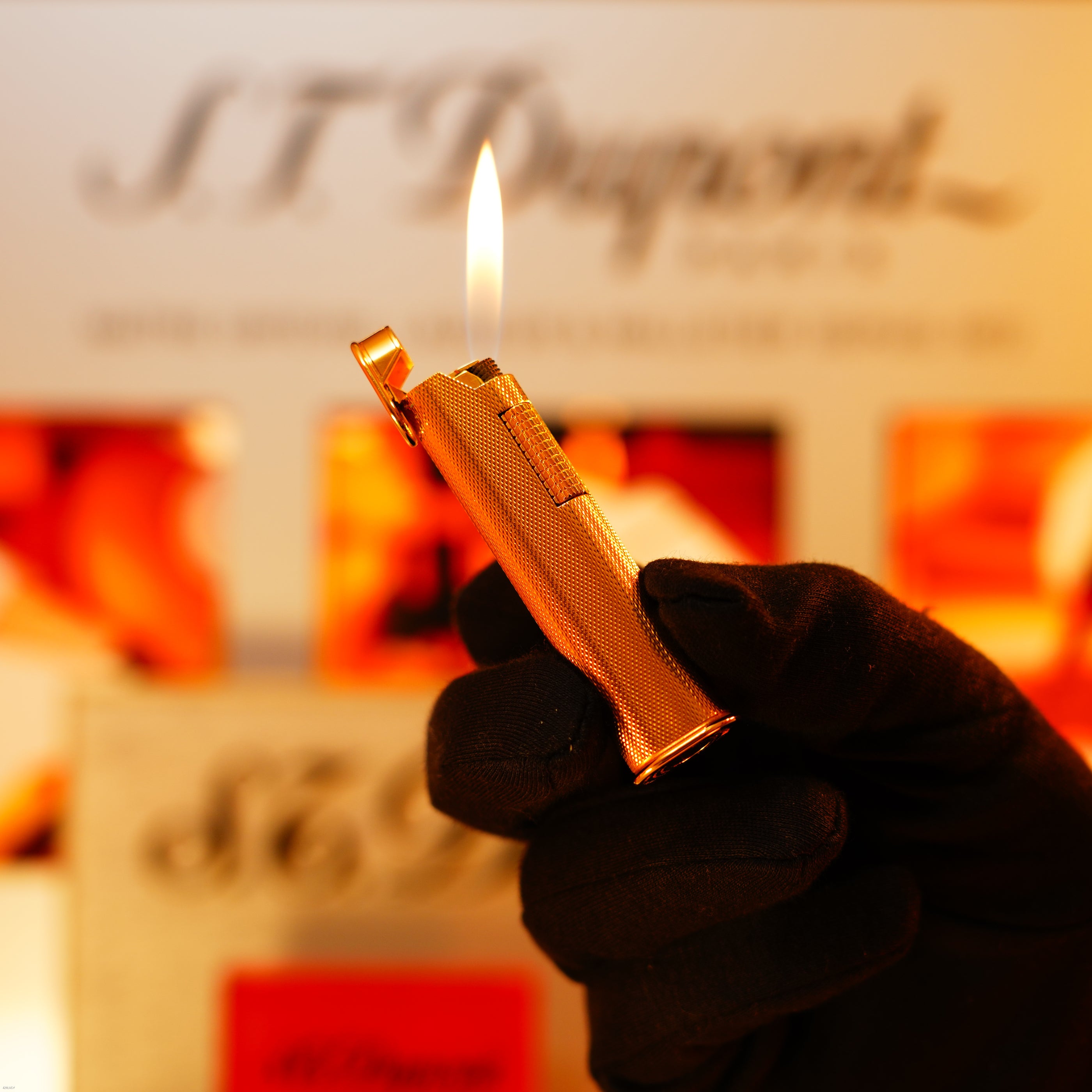 Vintage 1960 Dunhill Dress Lighter – Heavy 24K Gold‑Plated “Barley Pattern”, New Old Stock Full Set from London’s Golden Era