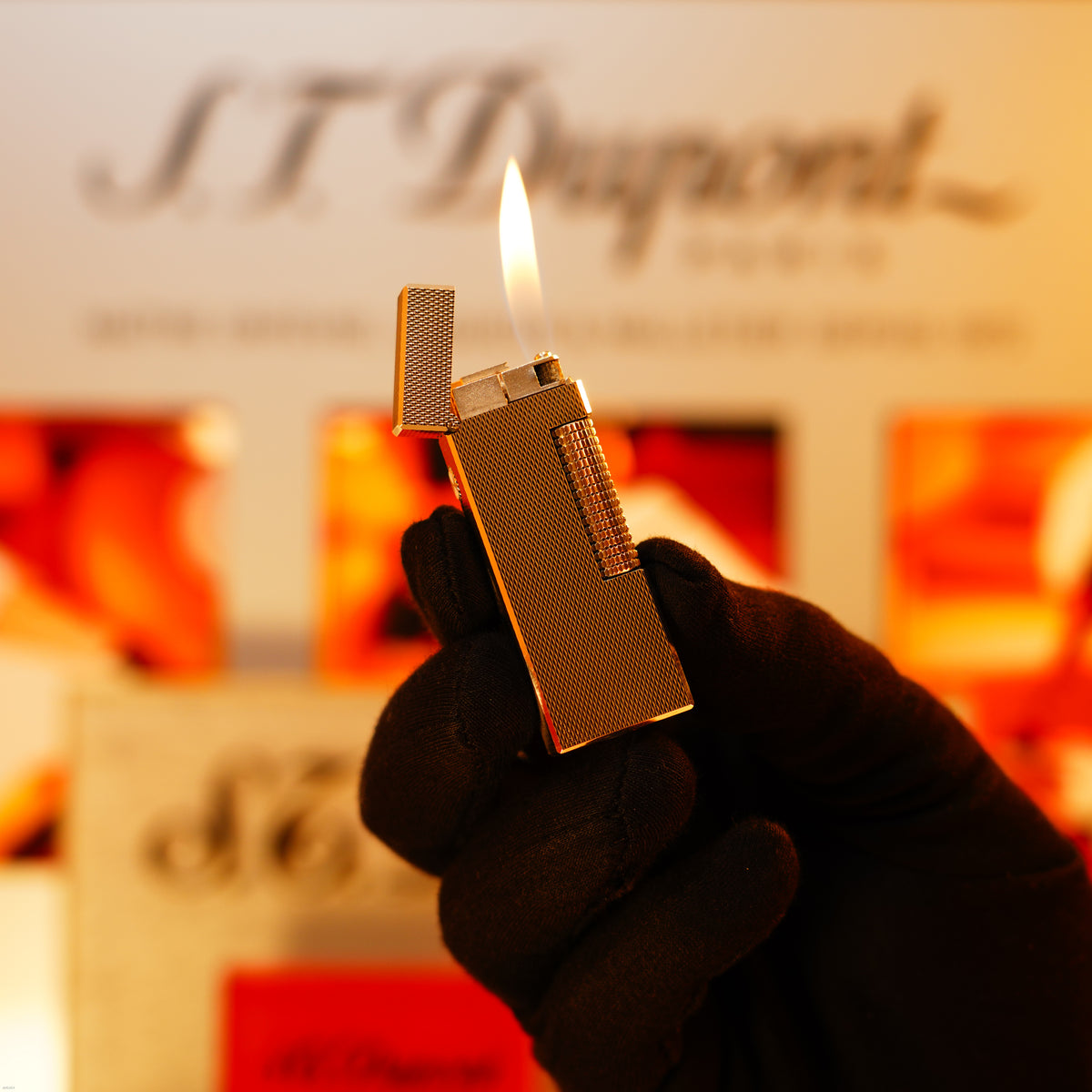 Vintage 1978 Dunhill Rollagas Lighter – Heavy 24K Gold‑Plated “Barley Pattern”, New Old Stock with Box & Documents, Highly Collectible