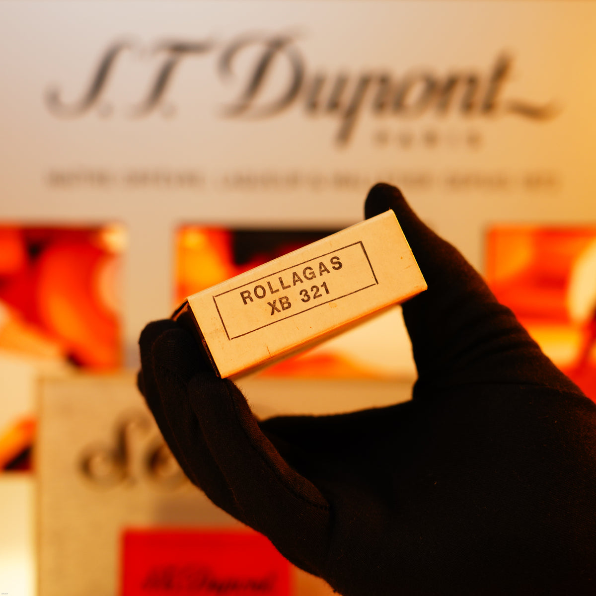 Vintage 1978 Dunhill Rollagas Lighter – Heavy 24K Gold‑Plated “Barley Pattern”, New Old Stock with Box & Documents, Highly Collectible