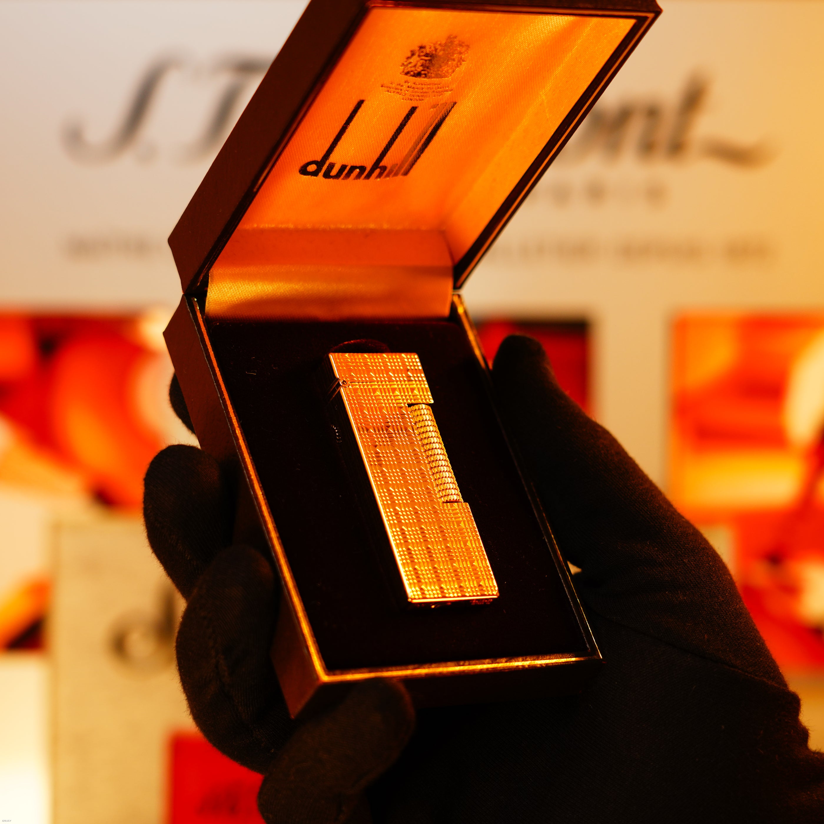 Vintage Nov 1979 Dunhill Rollagas 24k Gold Rare Engraved Pattern Lighter – Full Set