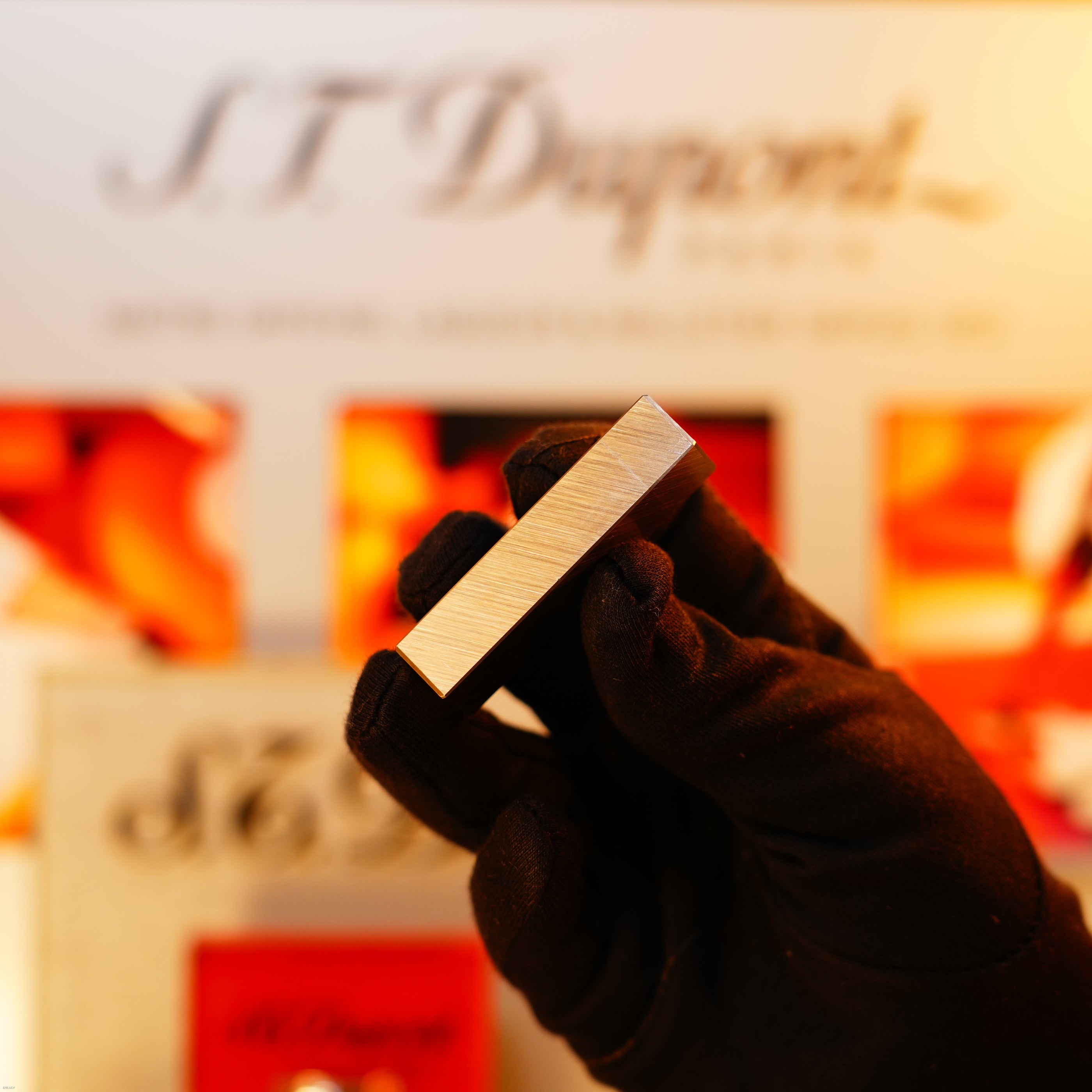 Vintage 1980 Cartier Mini “Pentagon” Lighter – Brushed Heavy Platinum Finish, New Old Stock Condition, Rare Full Set