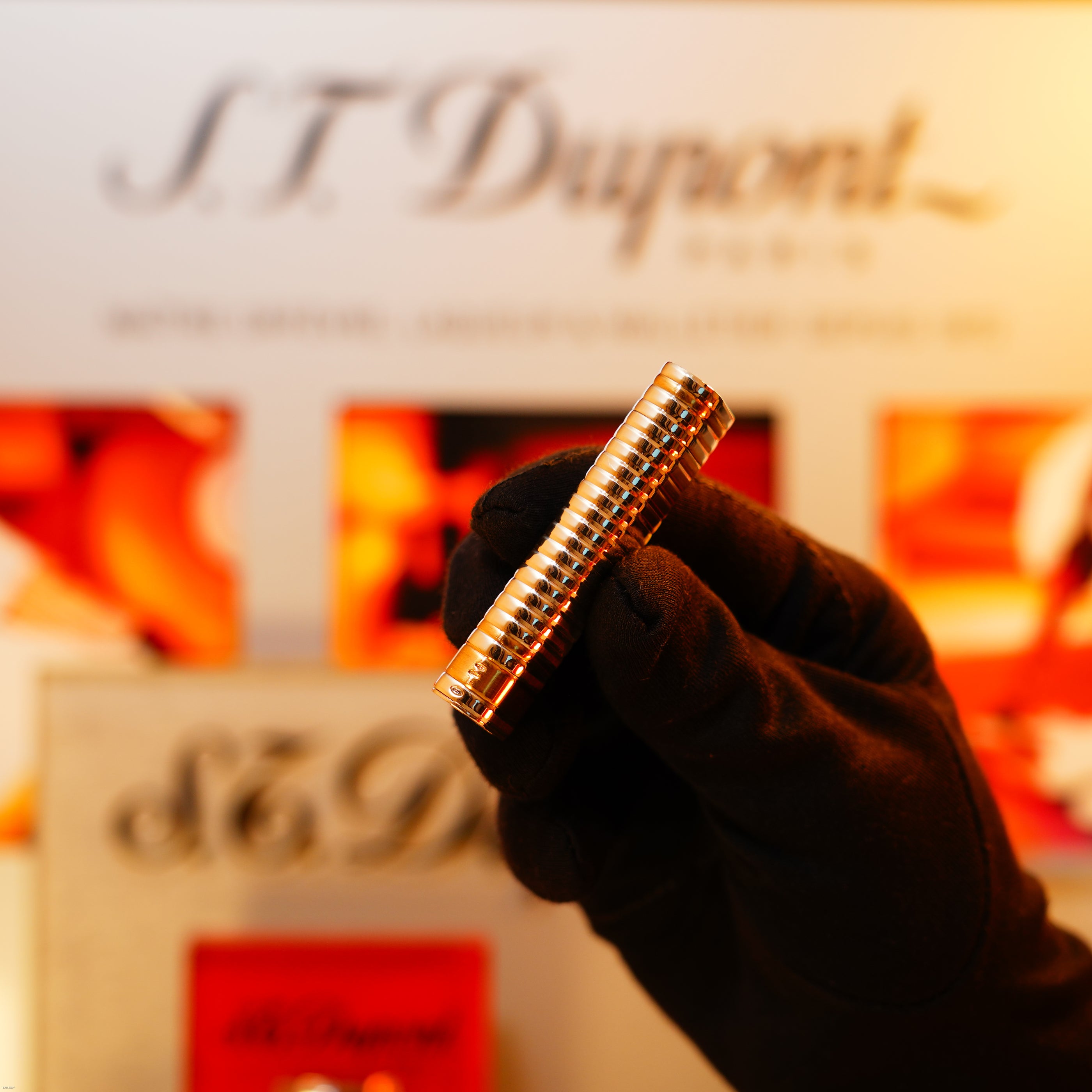 Vintage 1970 Cartier Solid 925 Silver Horizontal‑Line Lighter – Solid 18K Gold Bands, New Old Stock Museum Condition, Rare Full Set