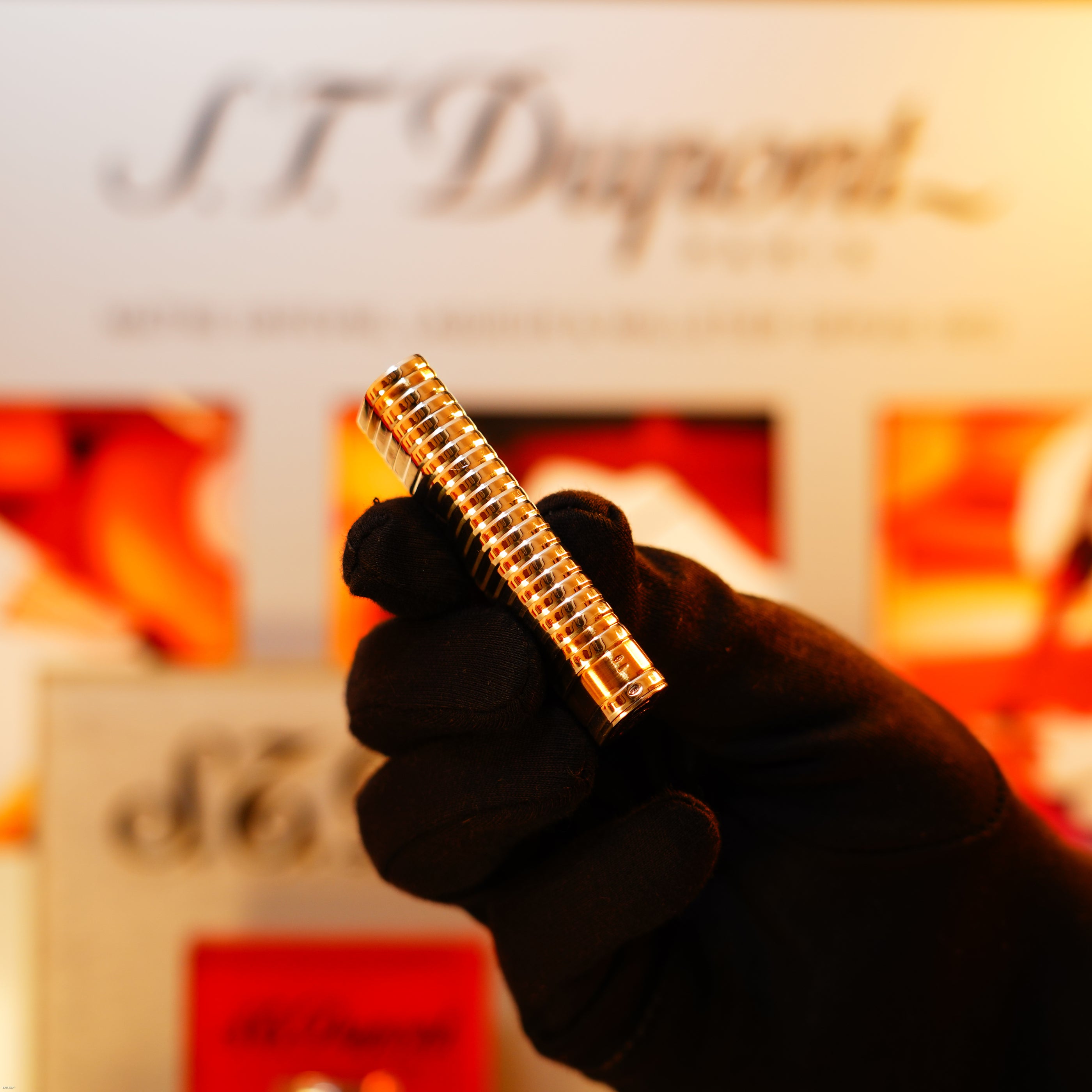 Vintage 1970 Cartier Solid 925 Silver Horizontal‑Line Lighter – Solid 18K Gold Bands, New Old Stock Museum Condition, Rare Full Set